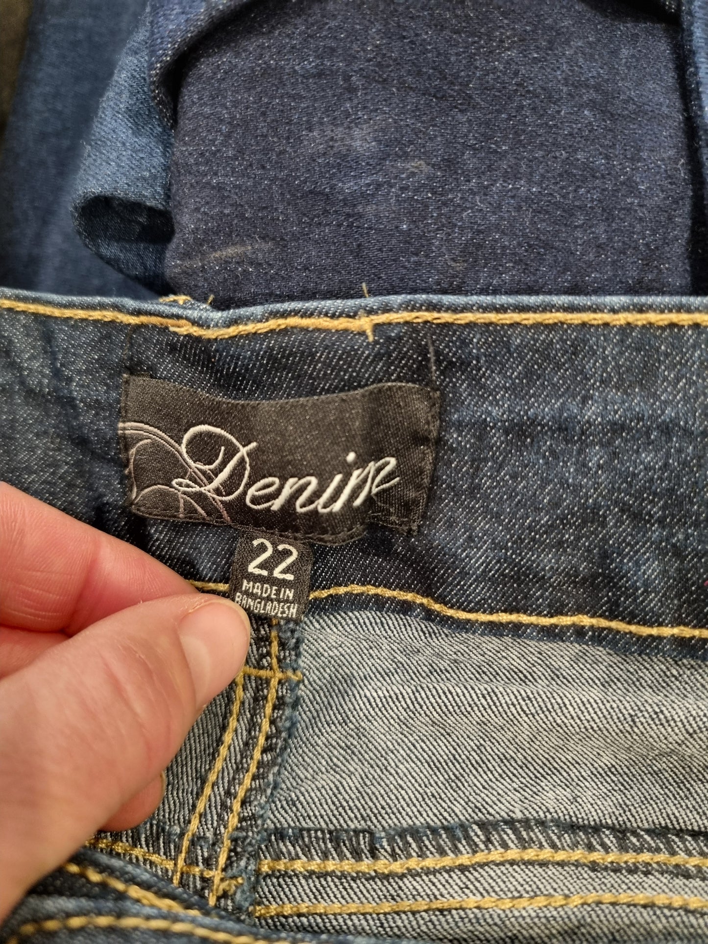City Chic Jeans - Size 22