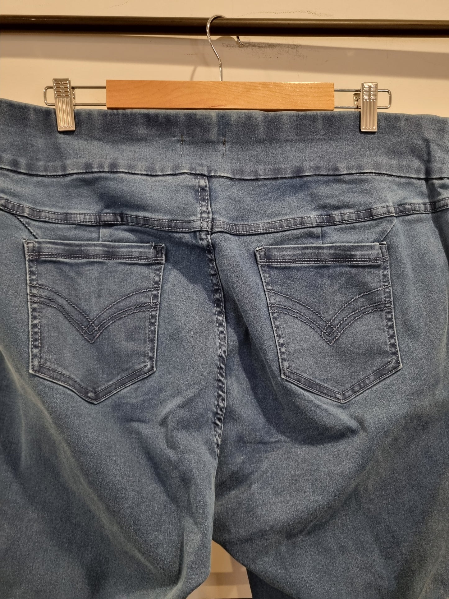 Autograph Jeans - Size 22