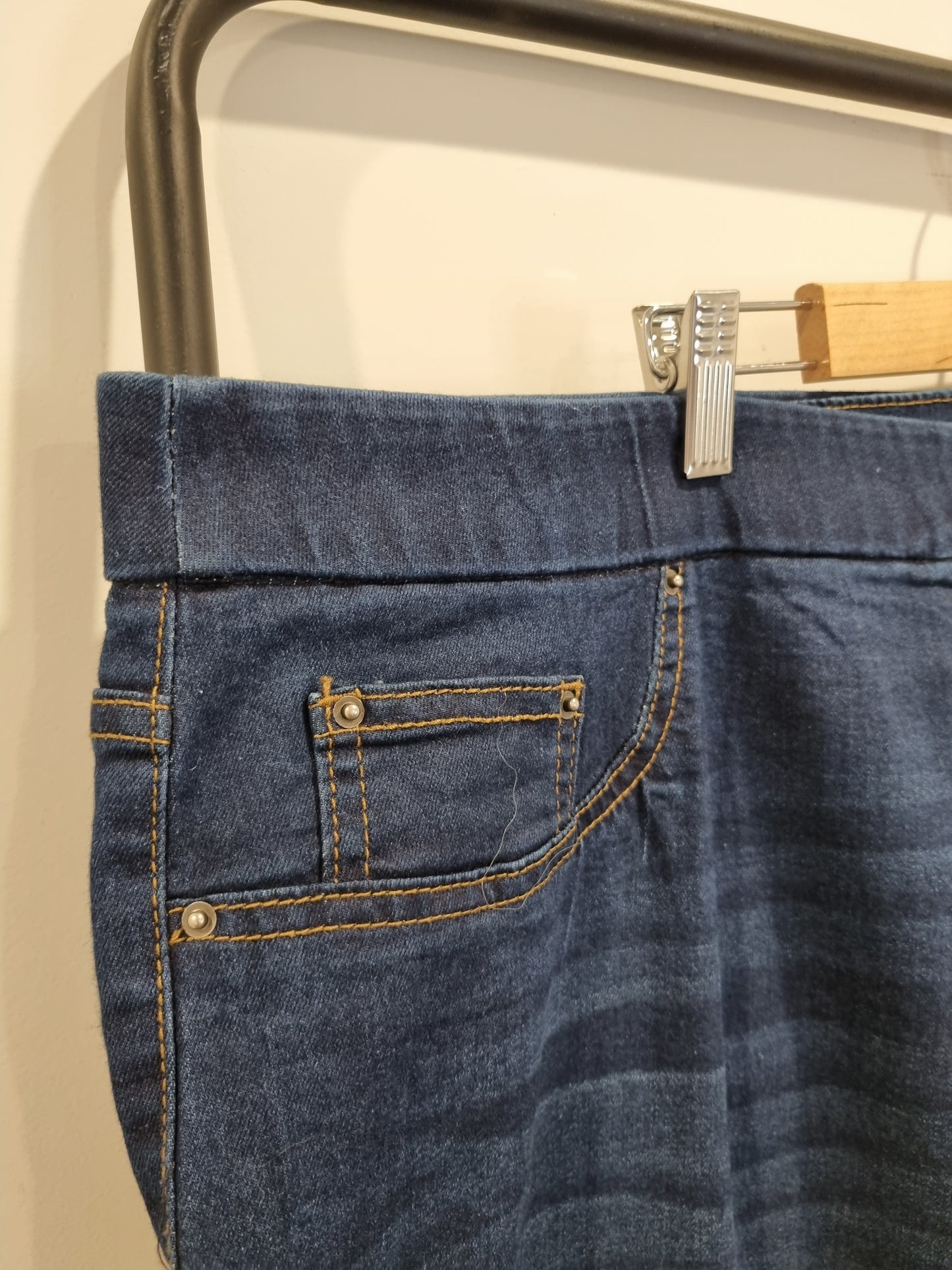 Autograph Jeans - Size 24