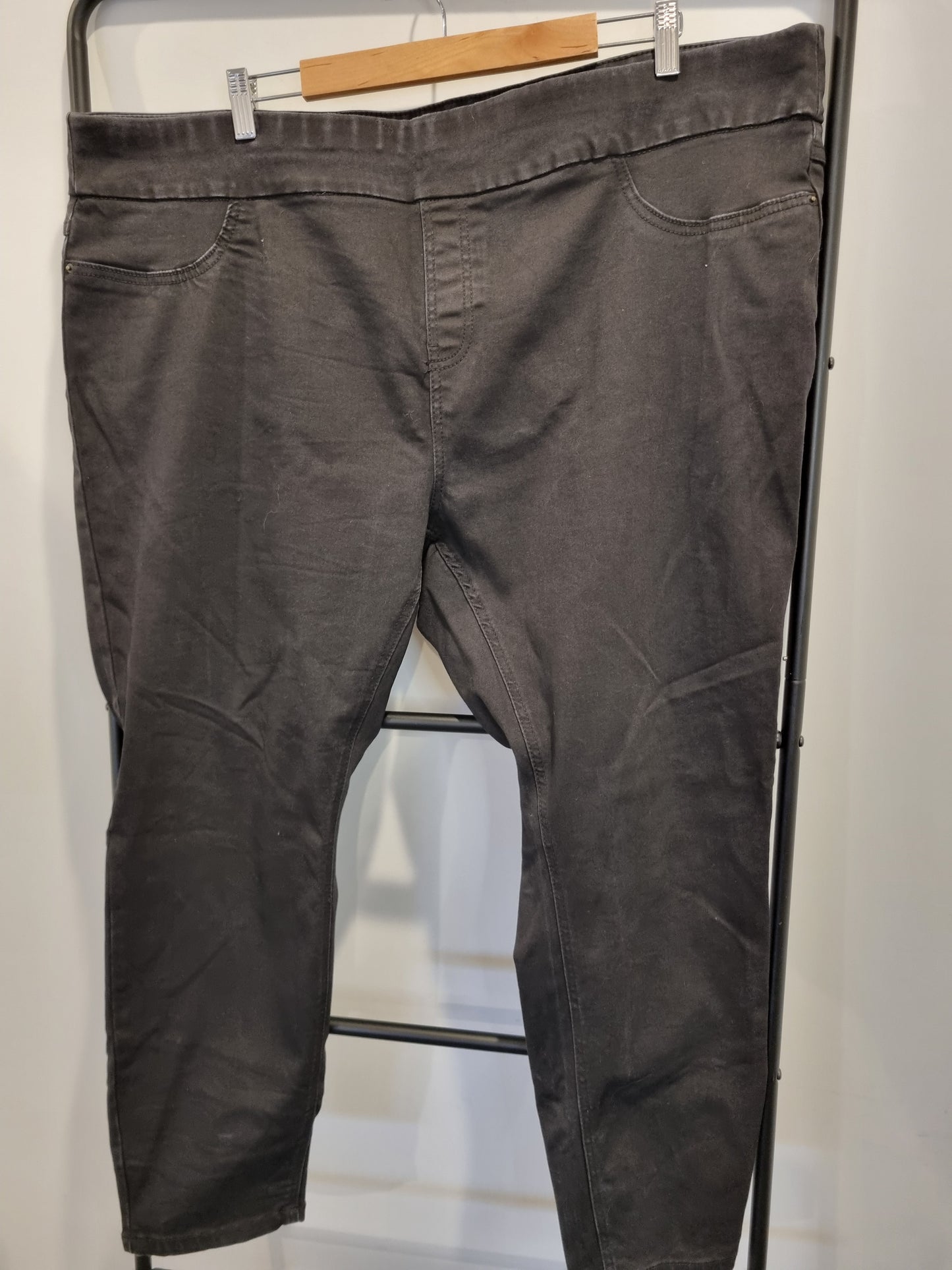 Autograph Pants - Size 24
