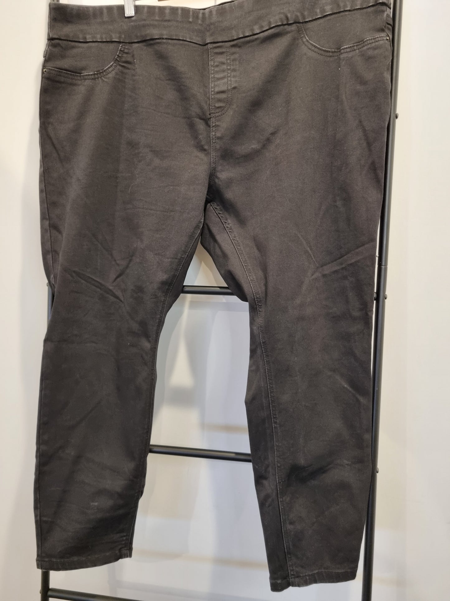 Autograph Pants - Size 24