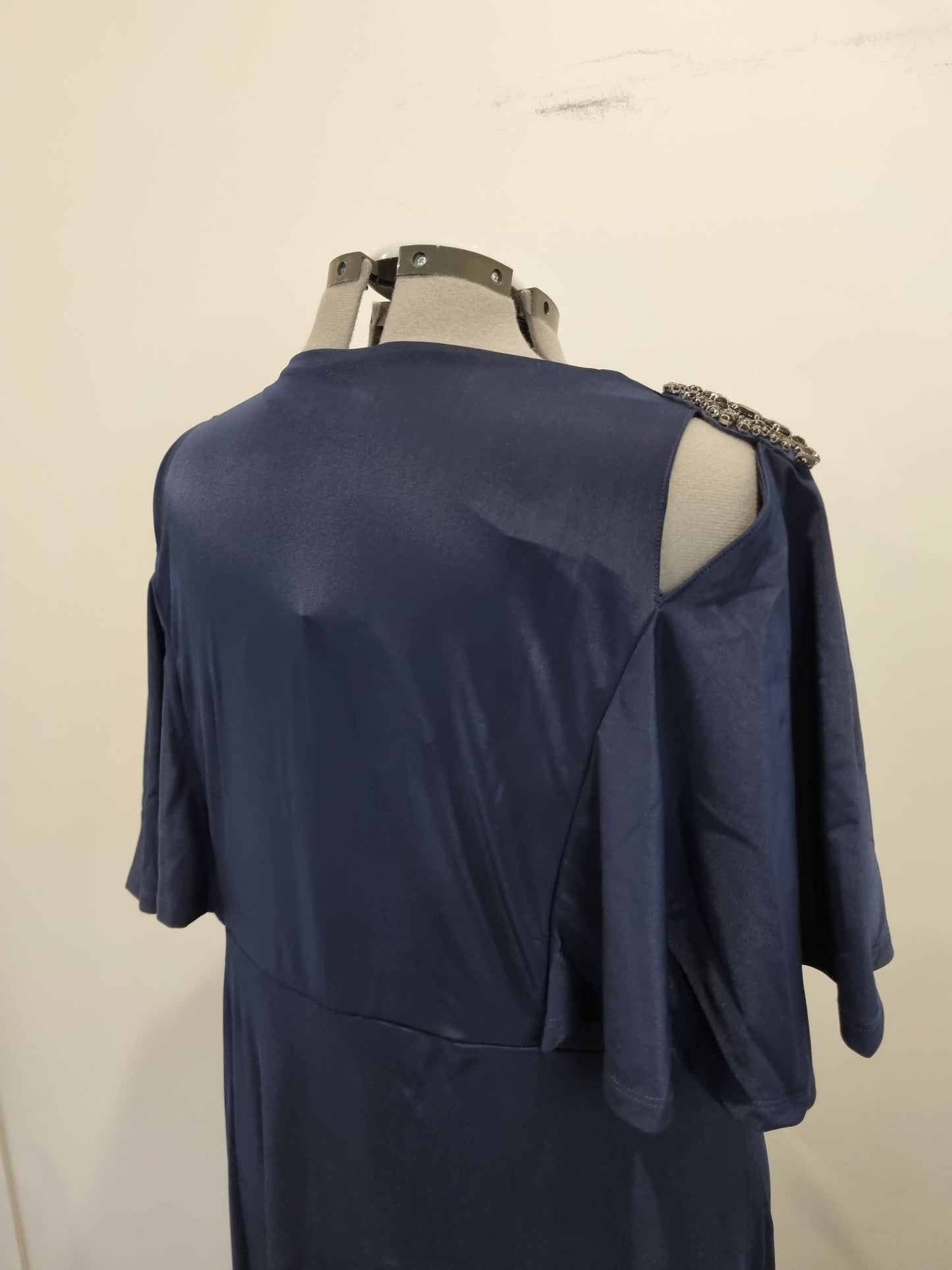 Taking Shape Formal Dress - Size 22 (BNWT)