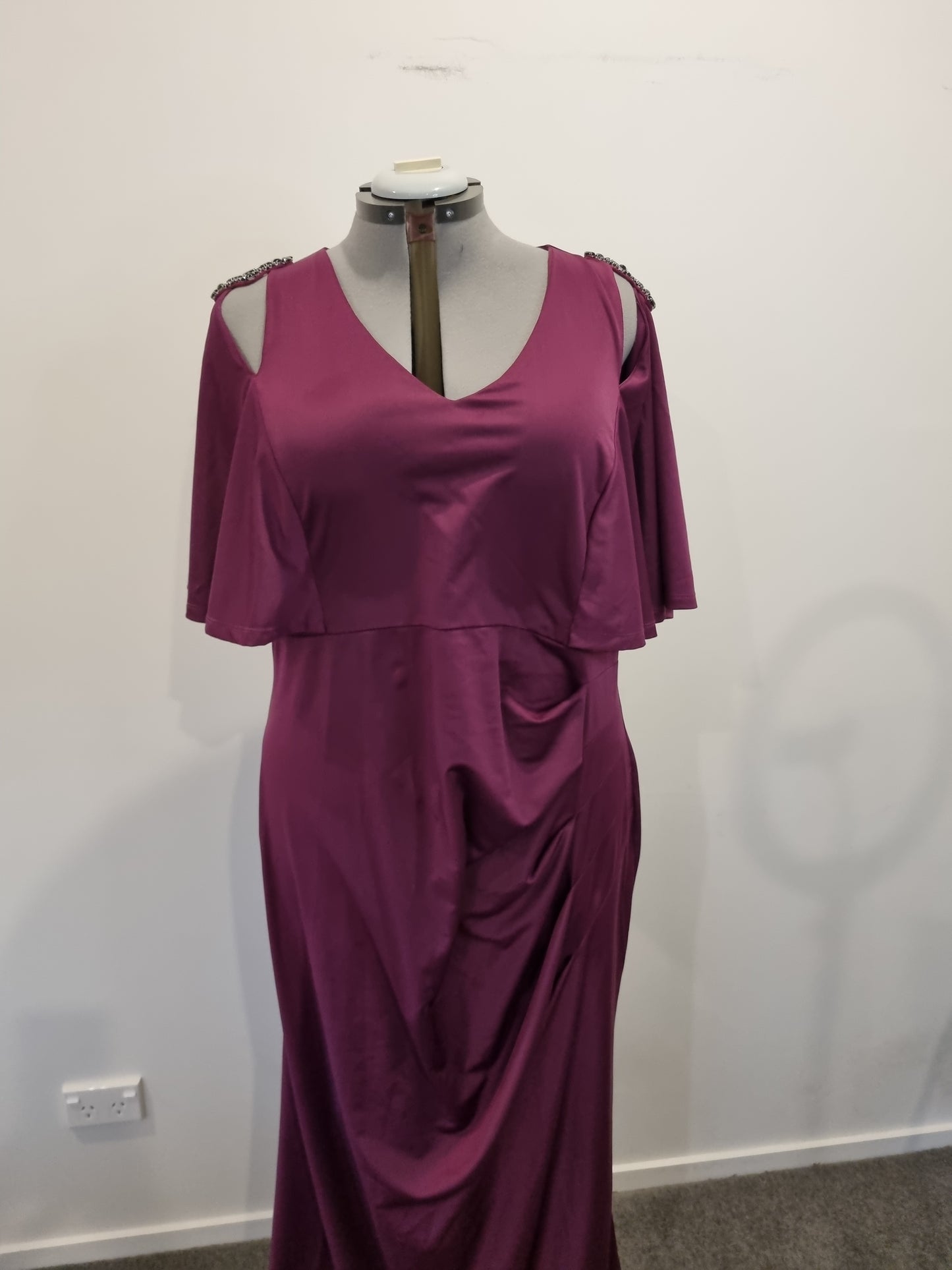 Taking Shape Formal Dress - Size 24 (BNWT)