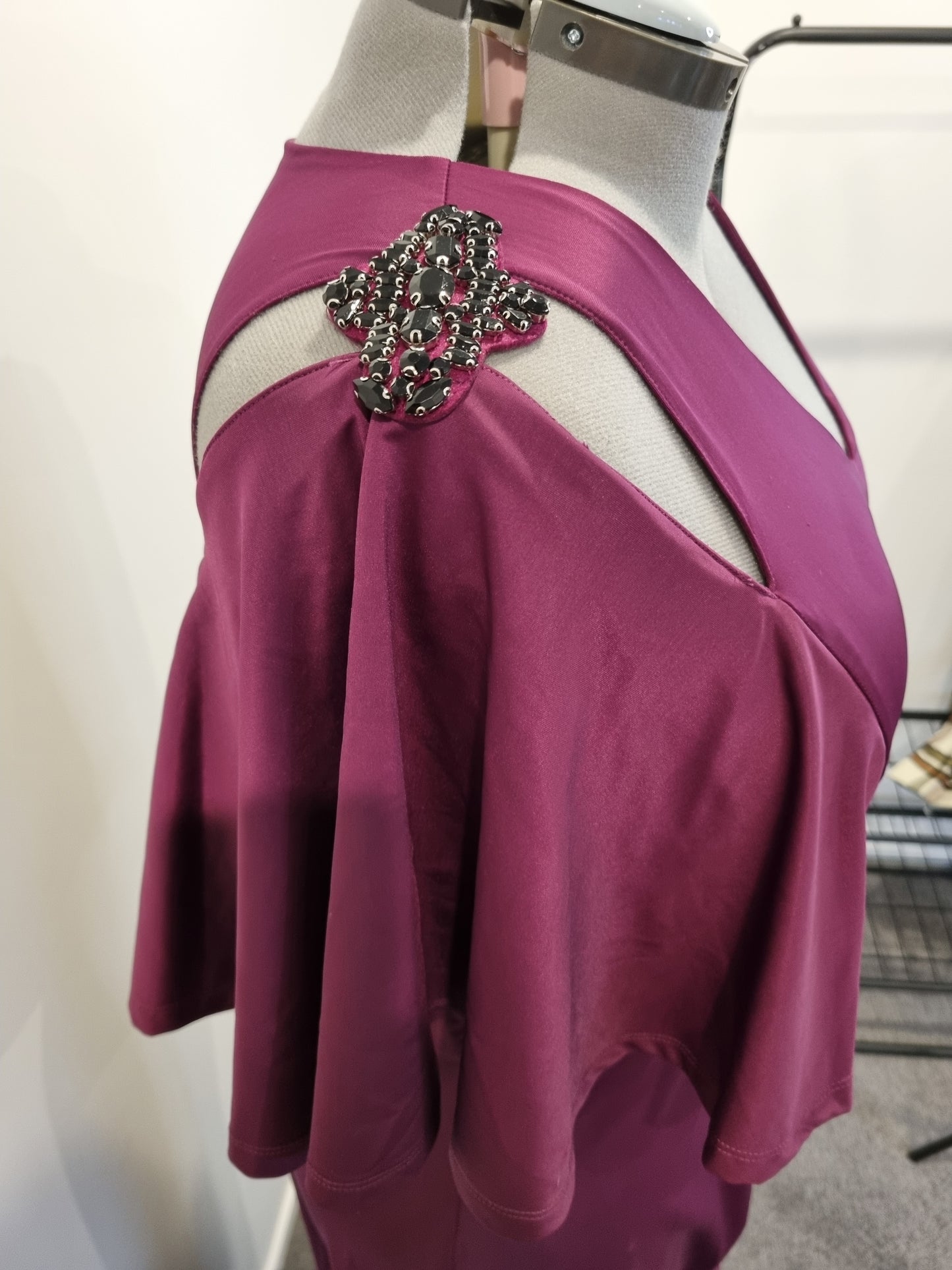 Taking Shape Formal Dress - Size 24 (BNWT)