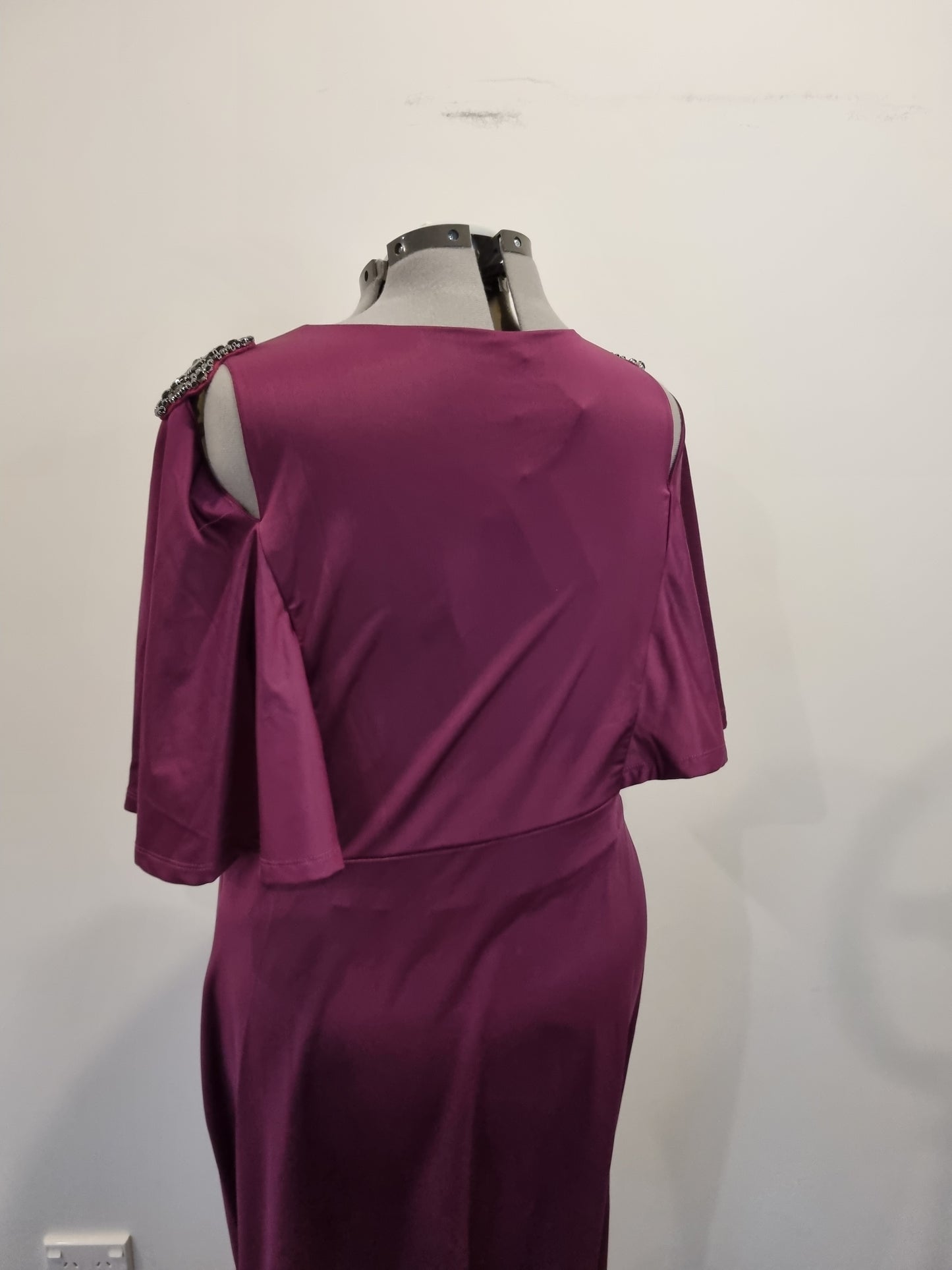 Taking Shape Formal Dress - Size 24 (BNWT)