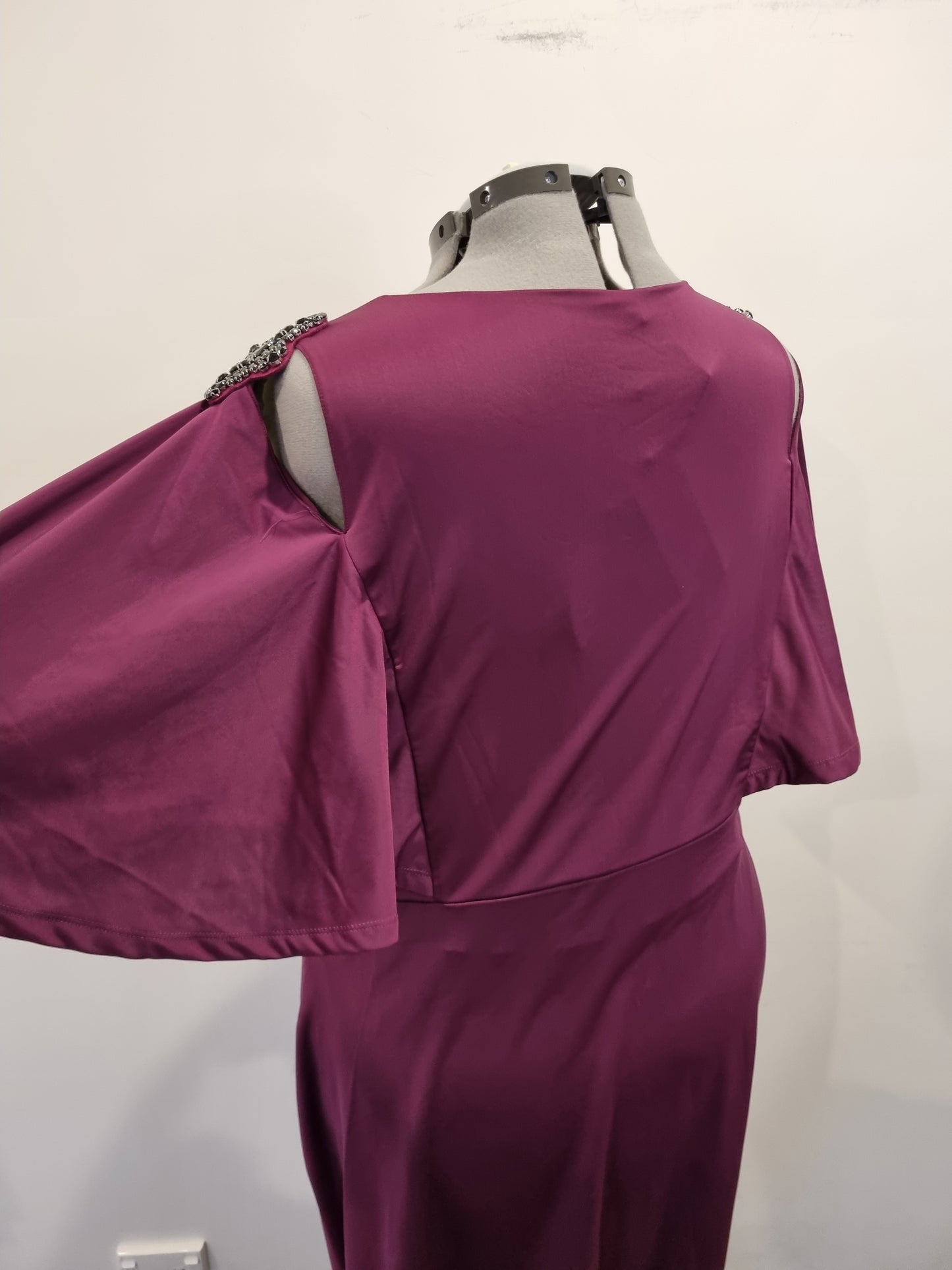Taking Shape Formal Dress - Size 24 (BNWT)