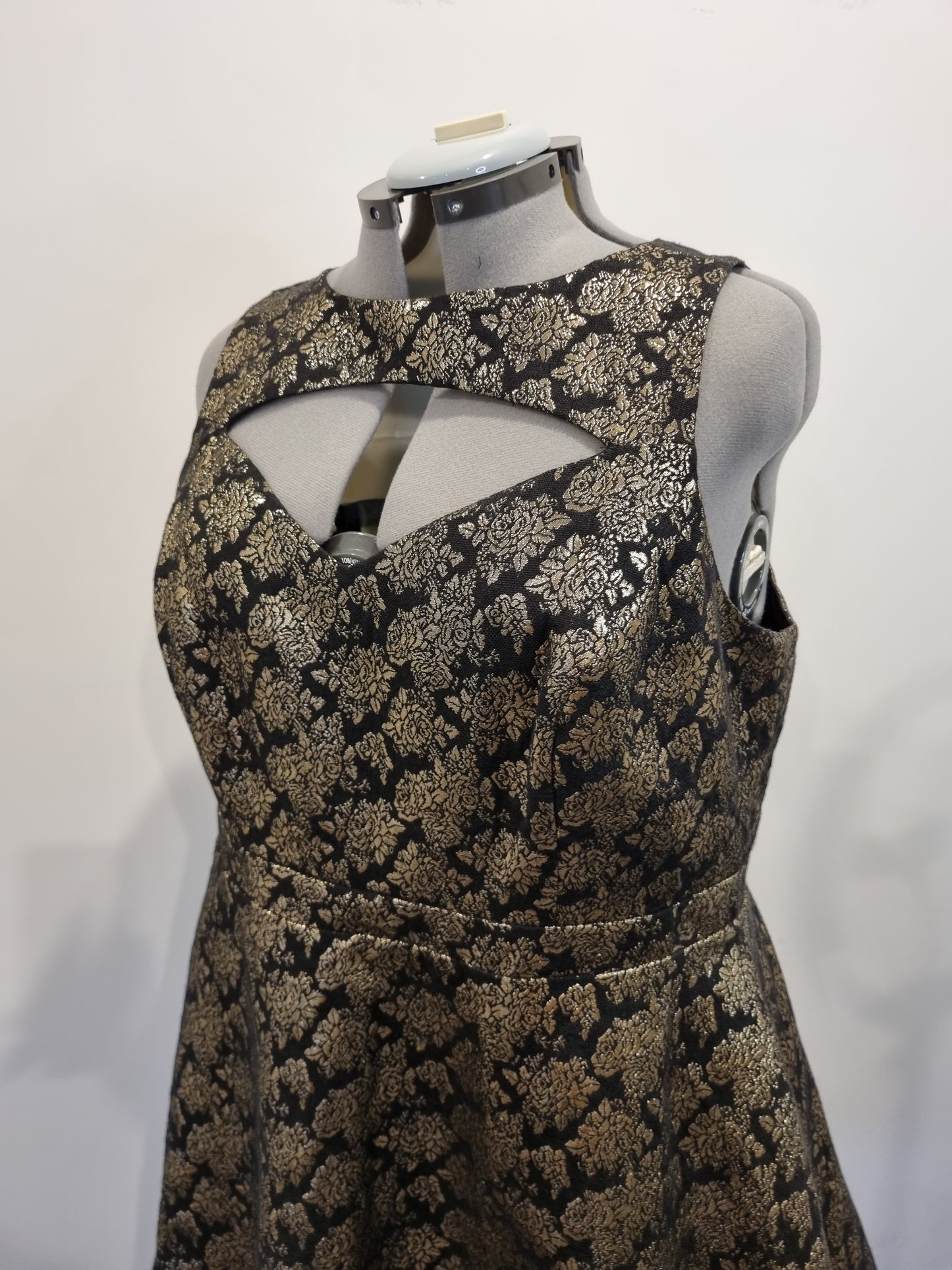 City Chic Formal Dress - Size L (20)