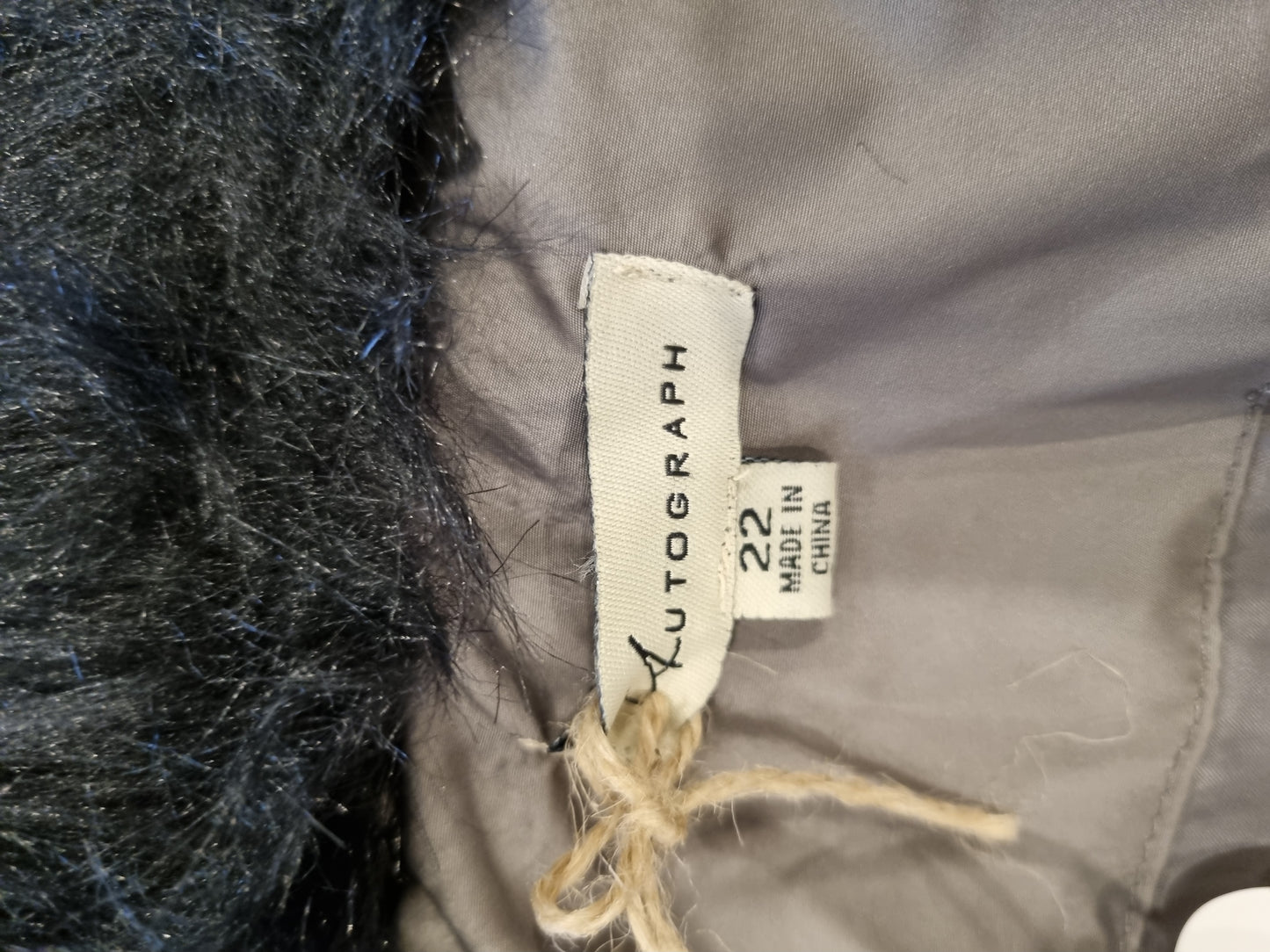 Autograph Puffer Jacket - Size 22
