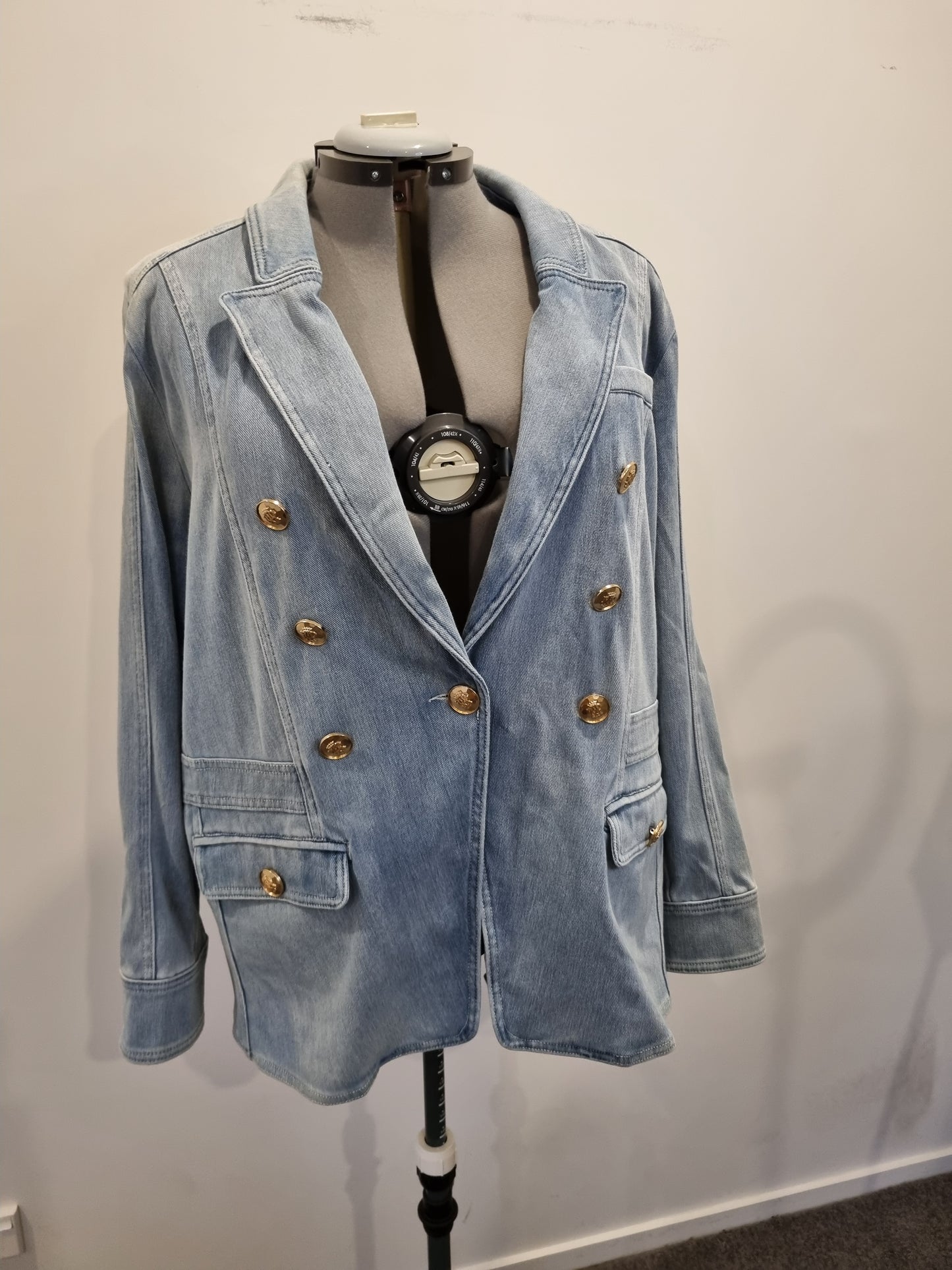 Virtuelle Denim Jacket - Size 24
