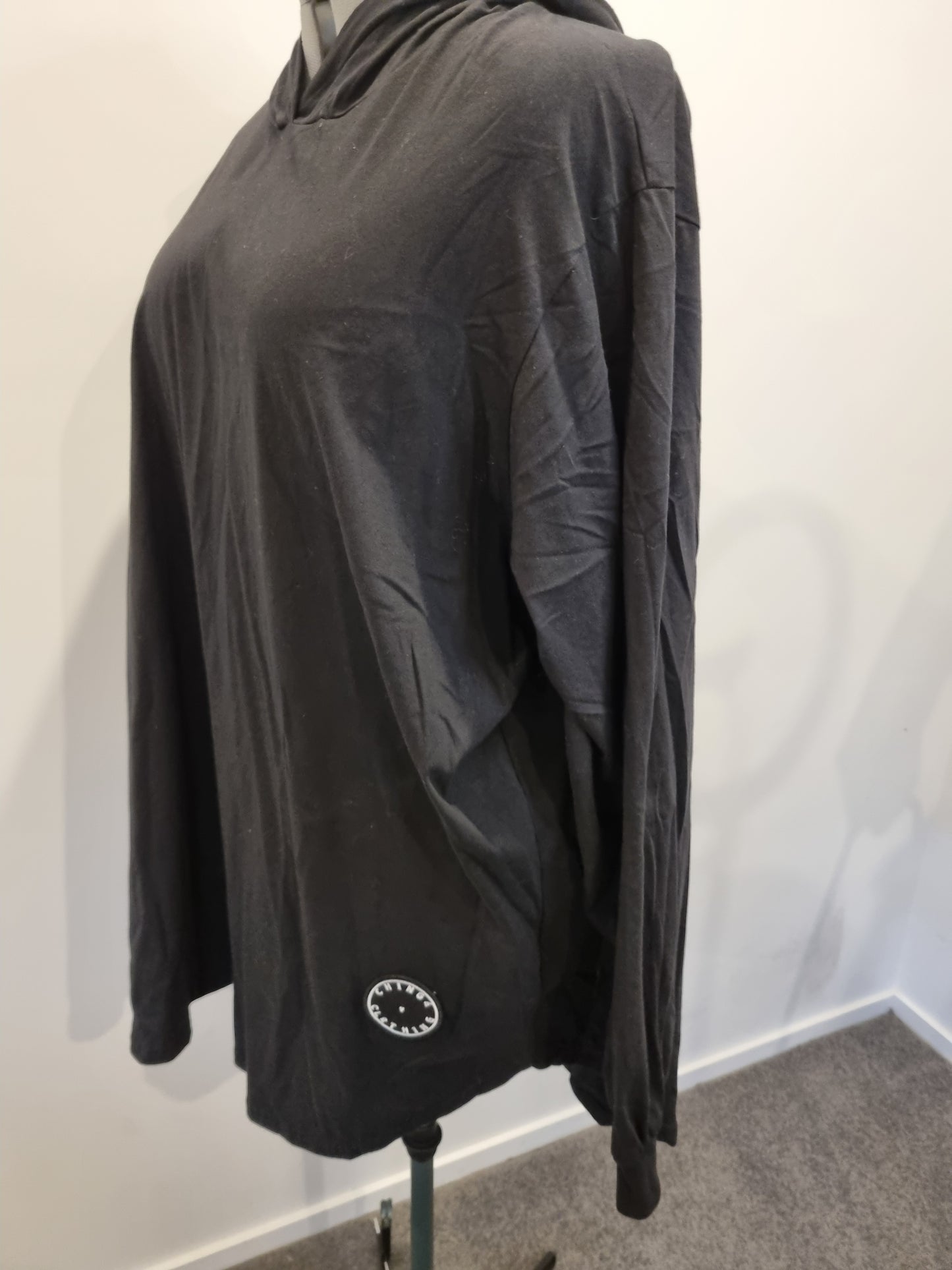 Chinga Hoodie - Size 6XL (24)