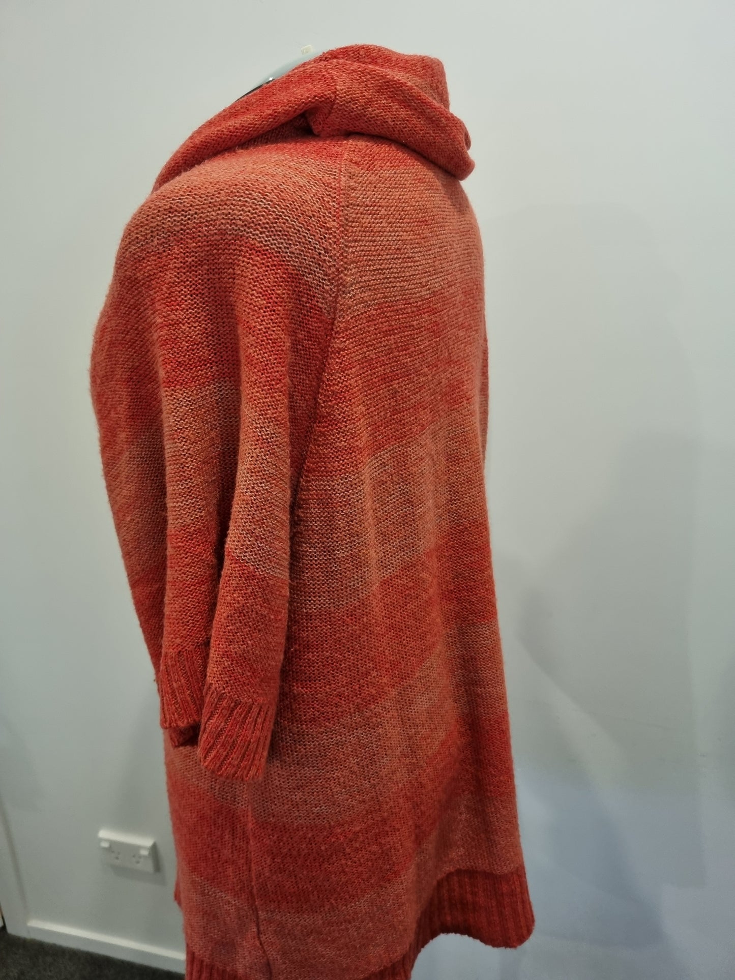 Millers Jumper - Size XL (18)