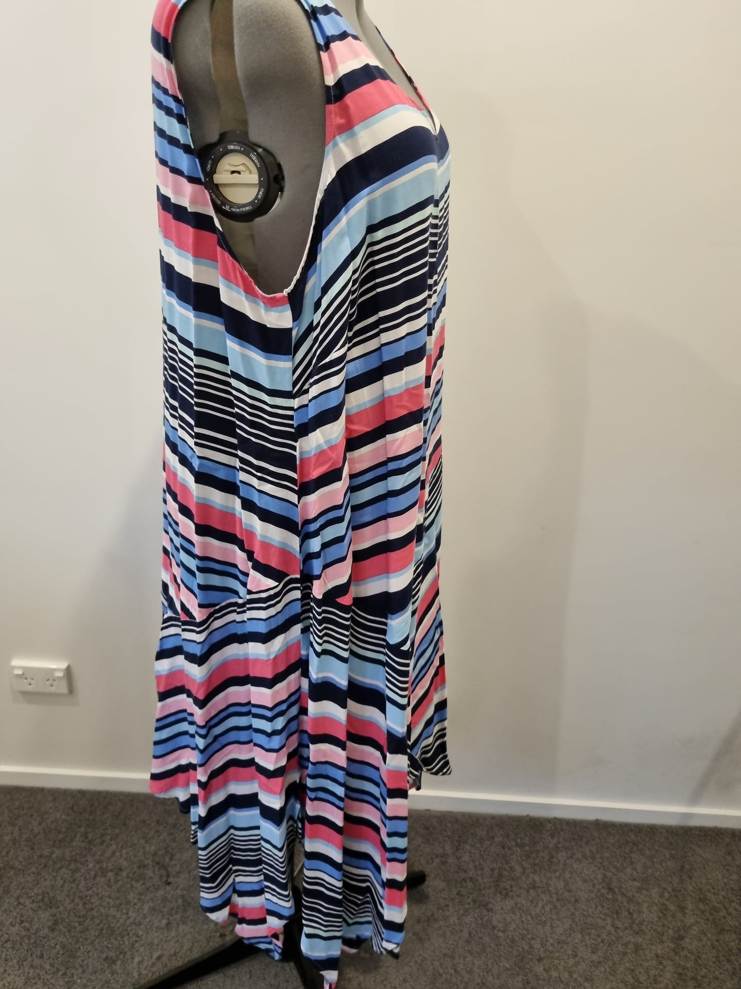 Autograph Dress - Size 22
