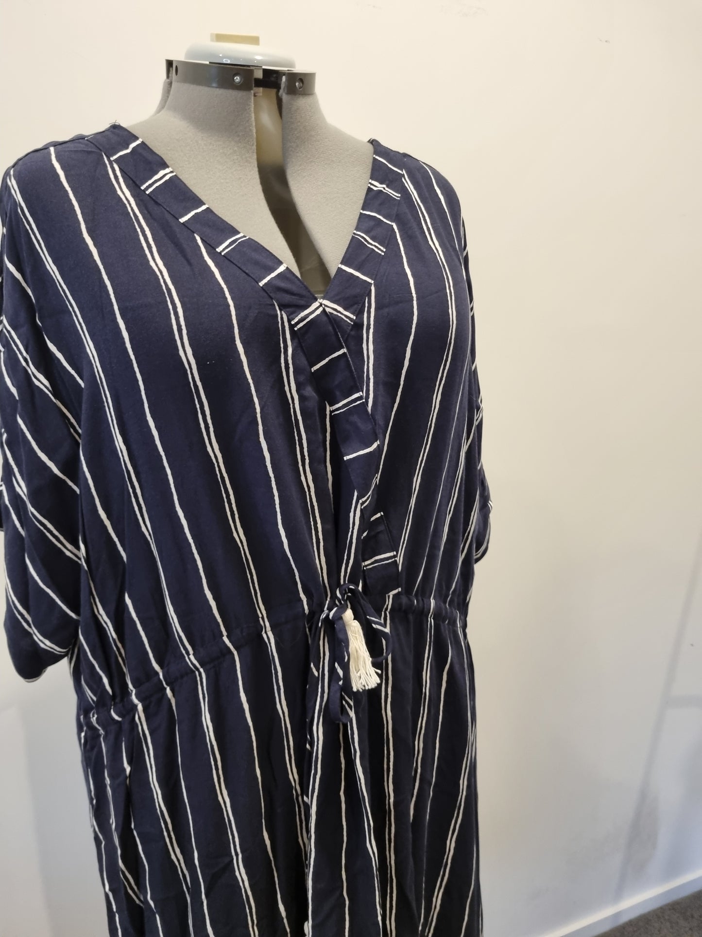Autograph Dress - Size 24