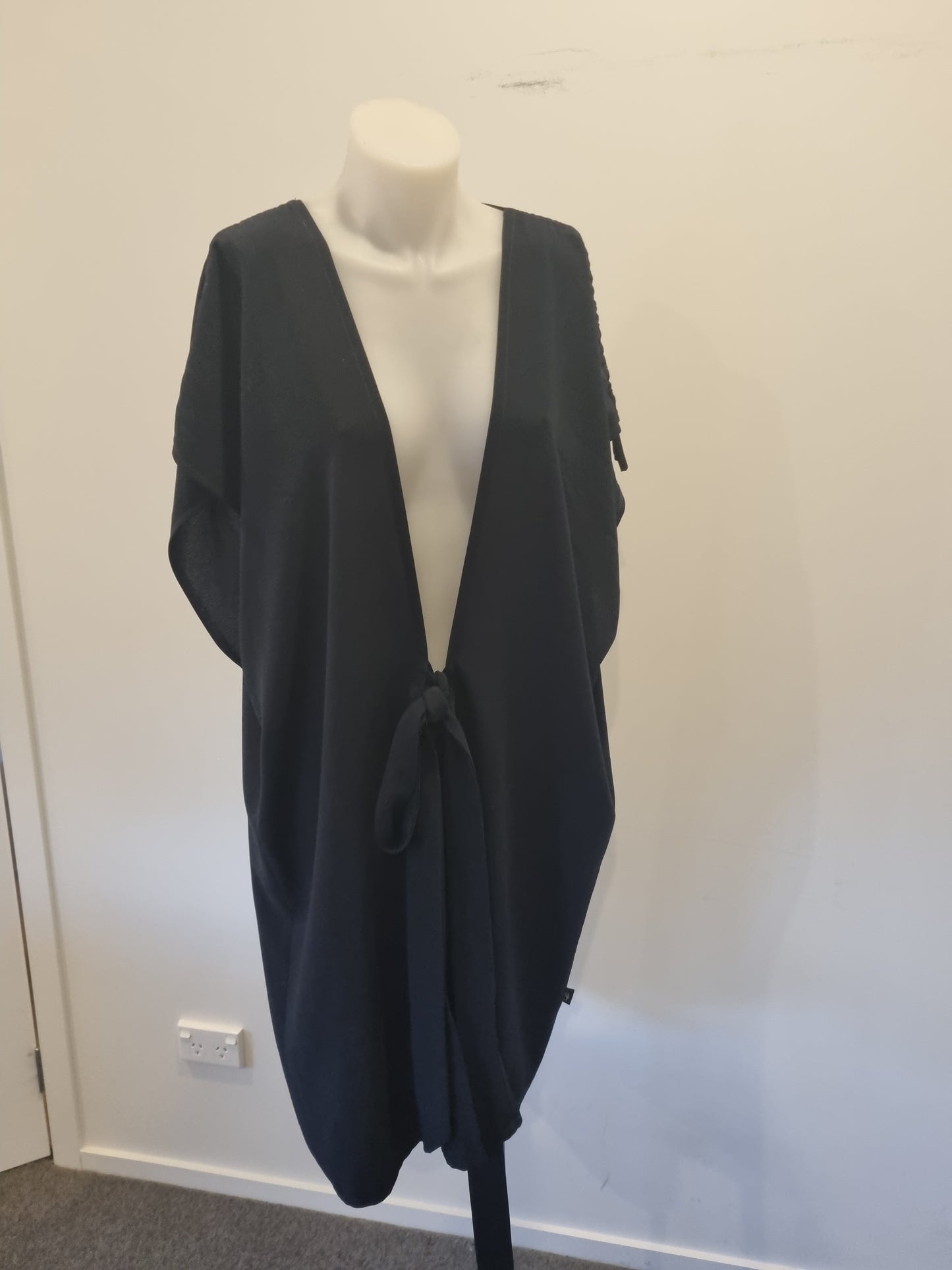 Kilt Cardigan /Overtop - Size O/S