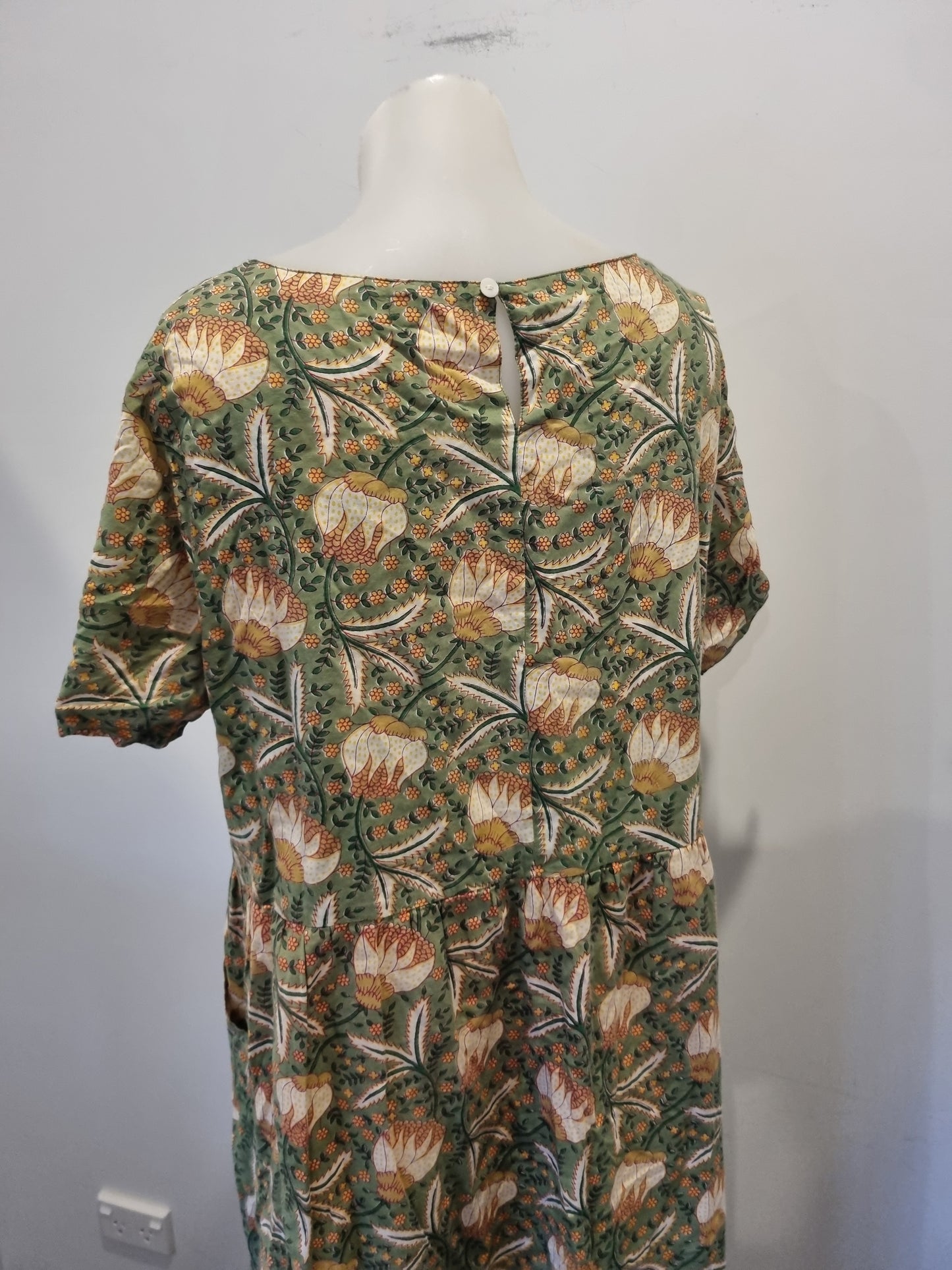 Karma East Dress - Size 14