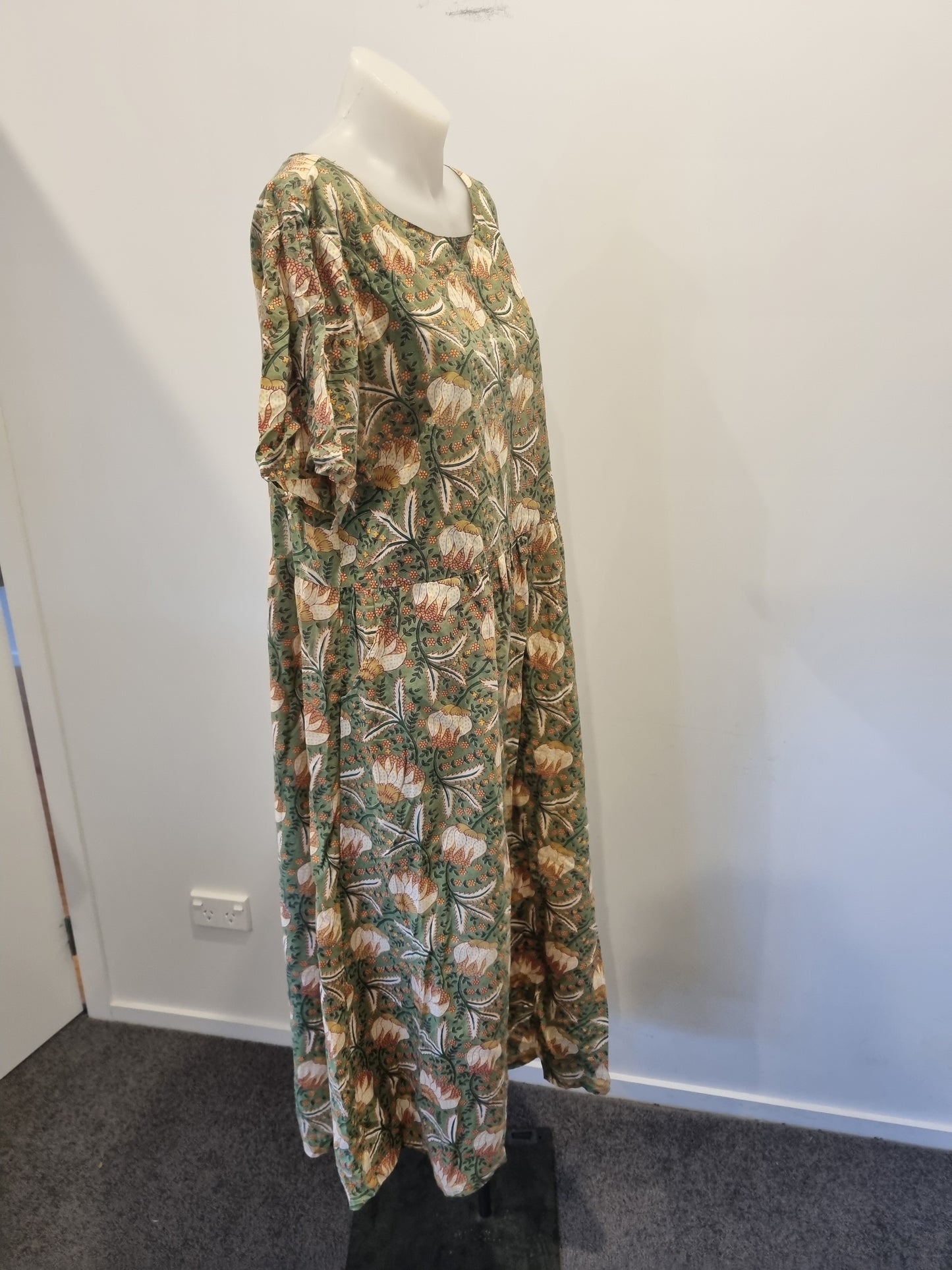 Karma East Dress - Size 14