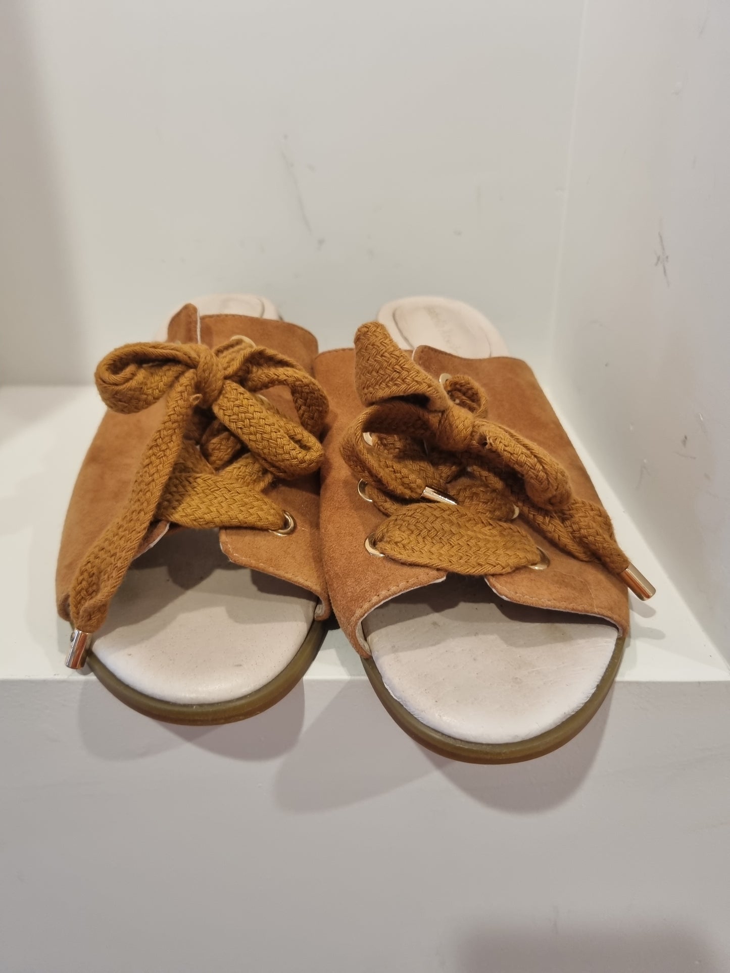 Isabella Anselmi Heels - Size 39