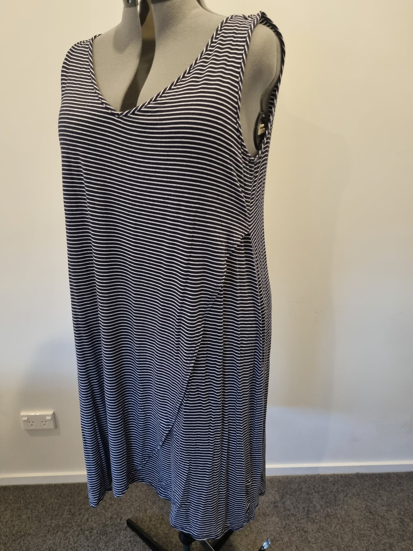 Autograph Dress - Size 20