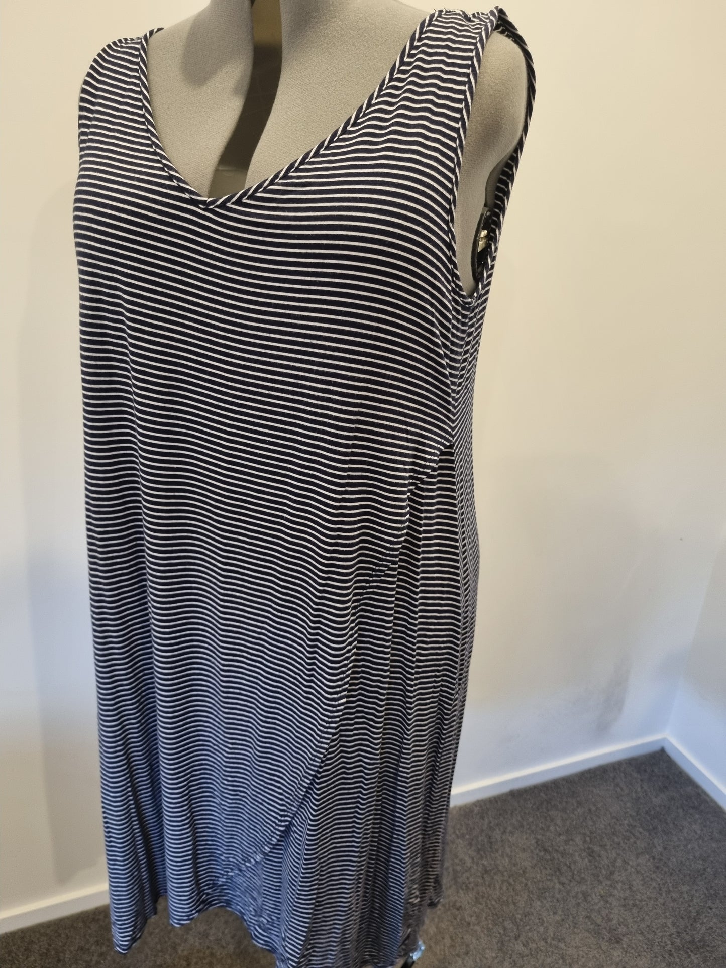 Autograph Dress - Size 20