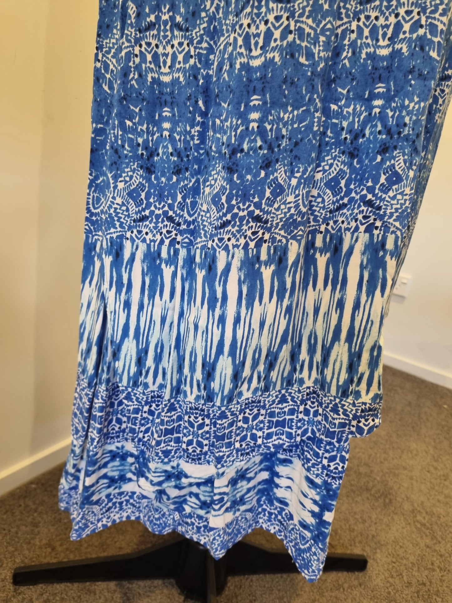 Autograph Dress - Size 20