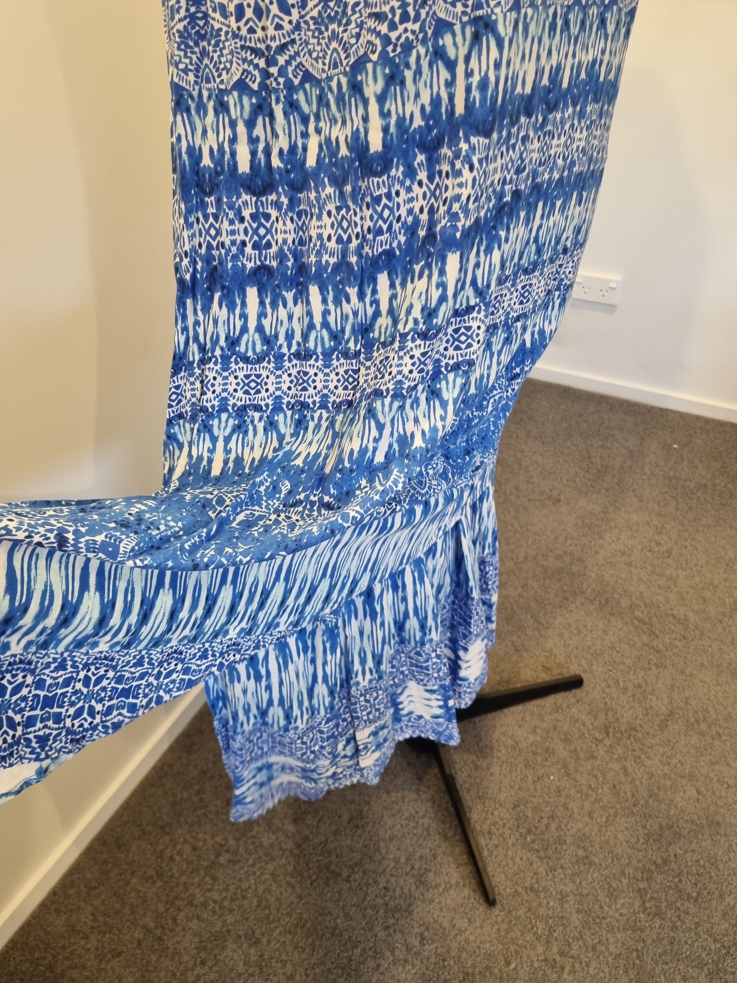 Autograph Dress - Size 20