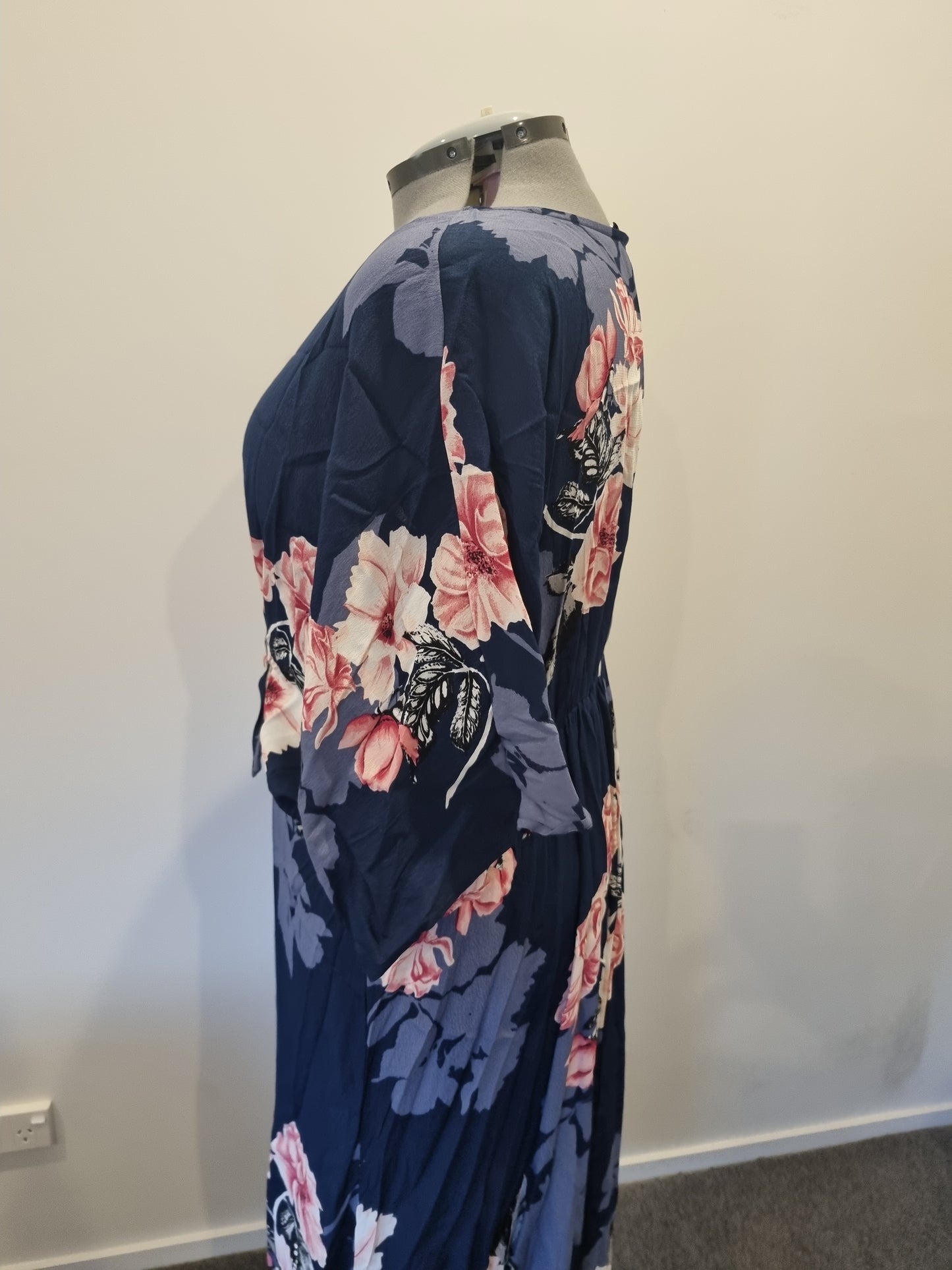 Autograph Dress - Size 24 (BNWT)