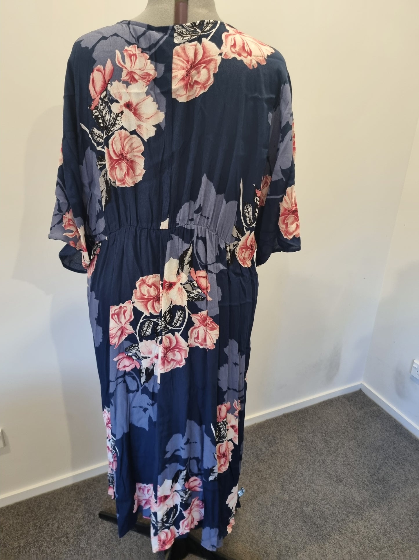 Autograph Dress - Size 24 (BNWT)