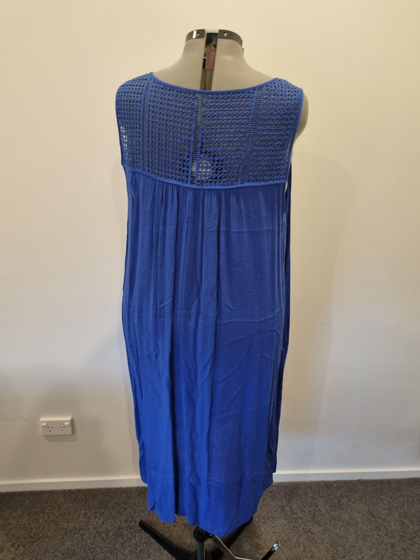 Autograph Dress - Size 22