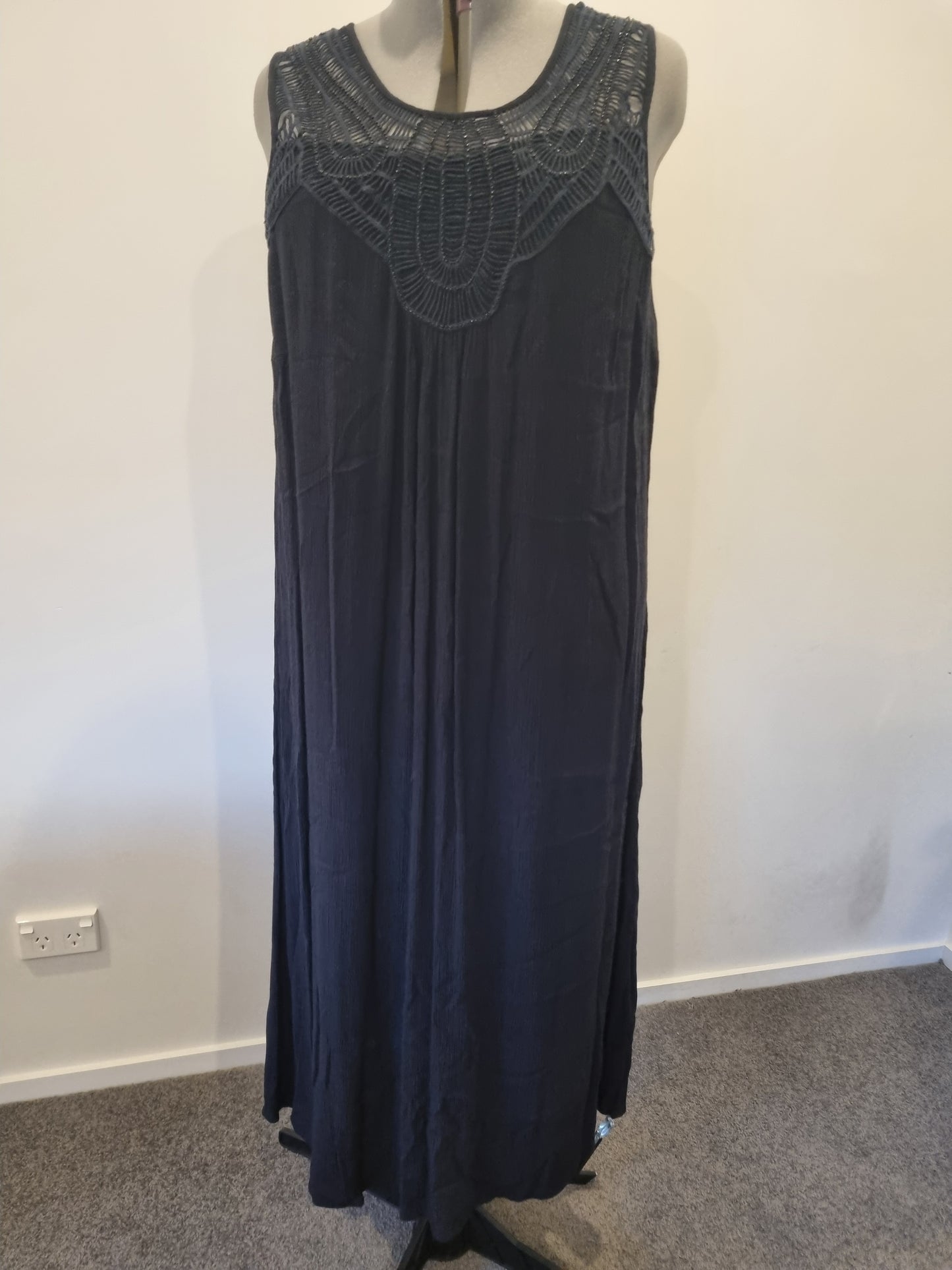 Autograph Dress - Size 22