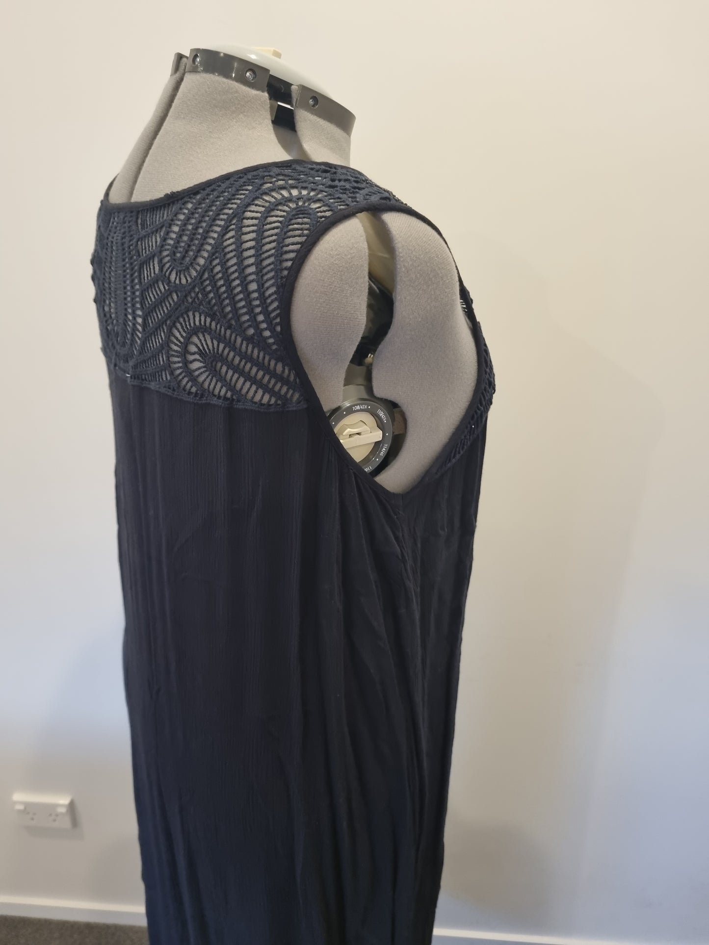 Autograph Dress - Size 22
