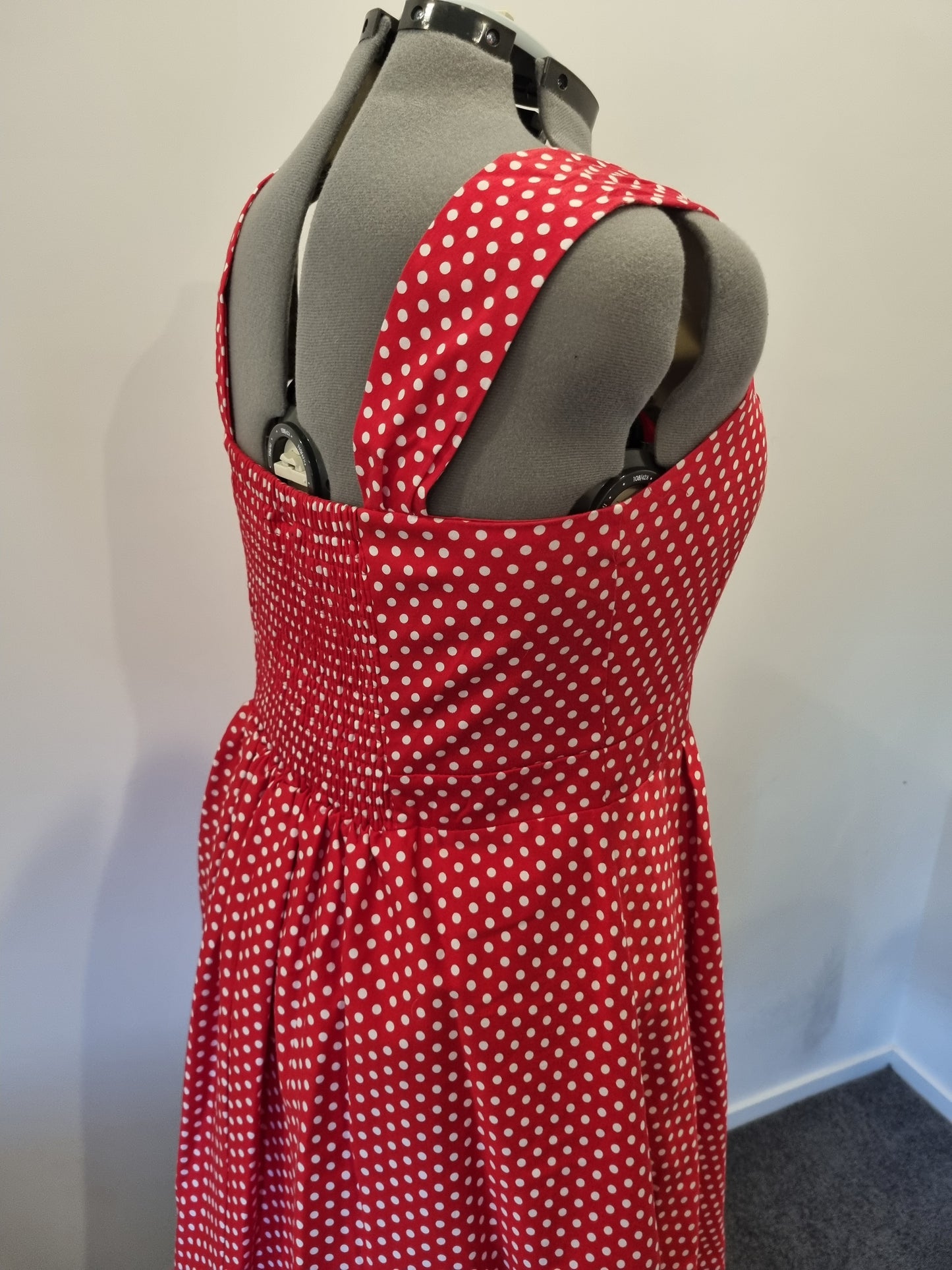 City Chic Dress - Size M (18/20)