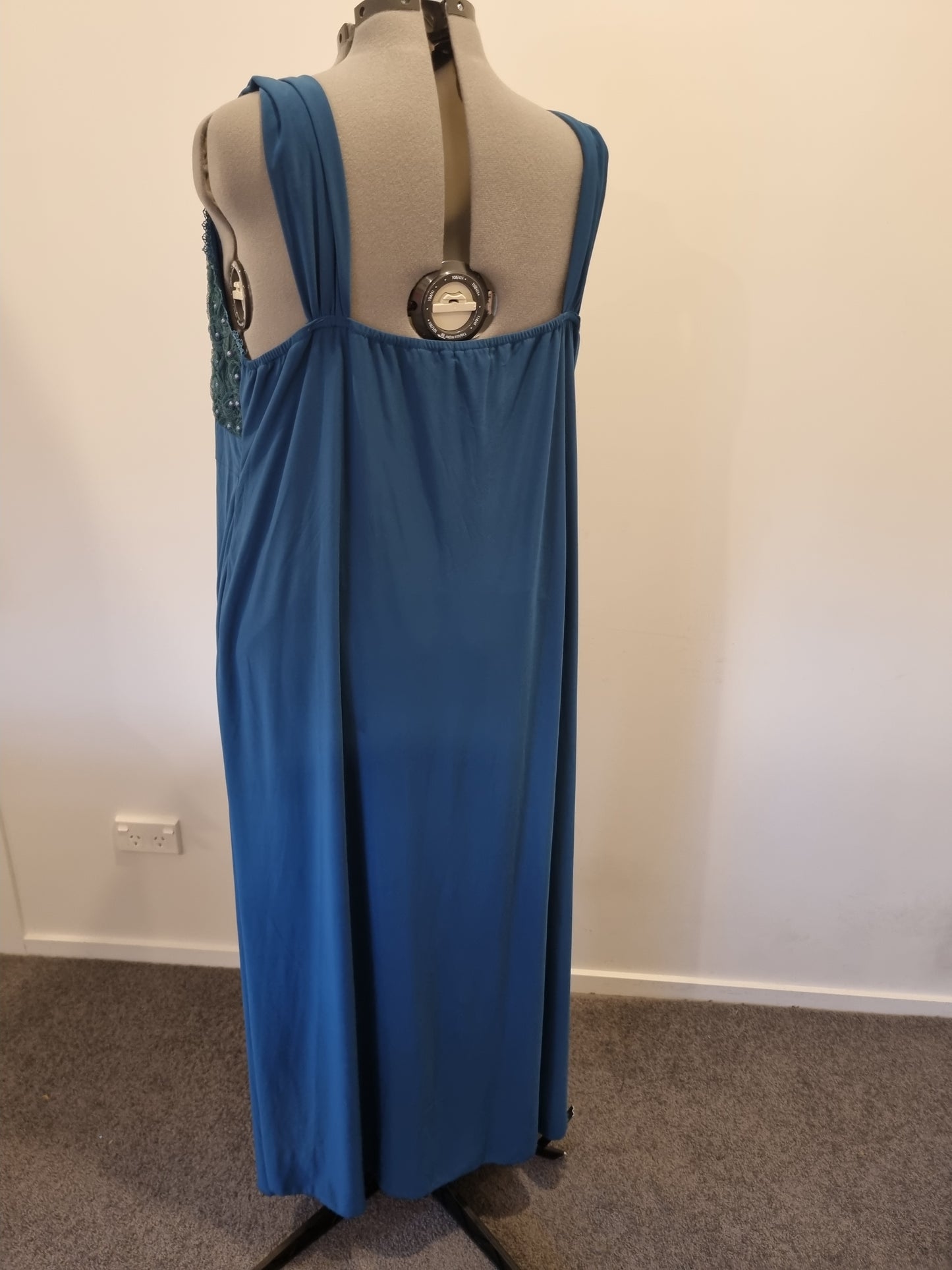 Ming Fai Formal Dress - Size 28 (Small Fitting)