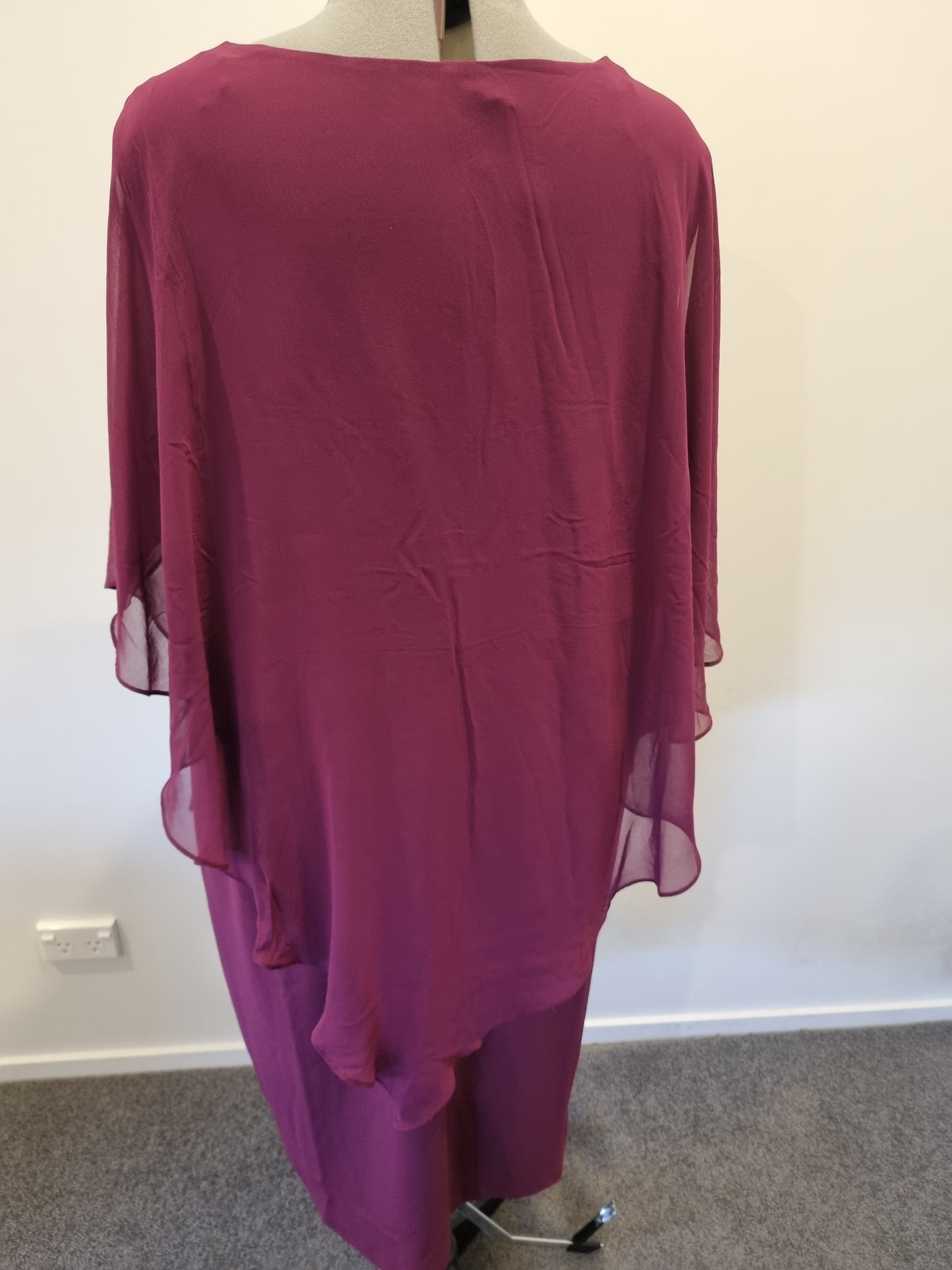 Autograph Formal Dress - Size 24 (BNWT)