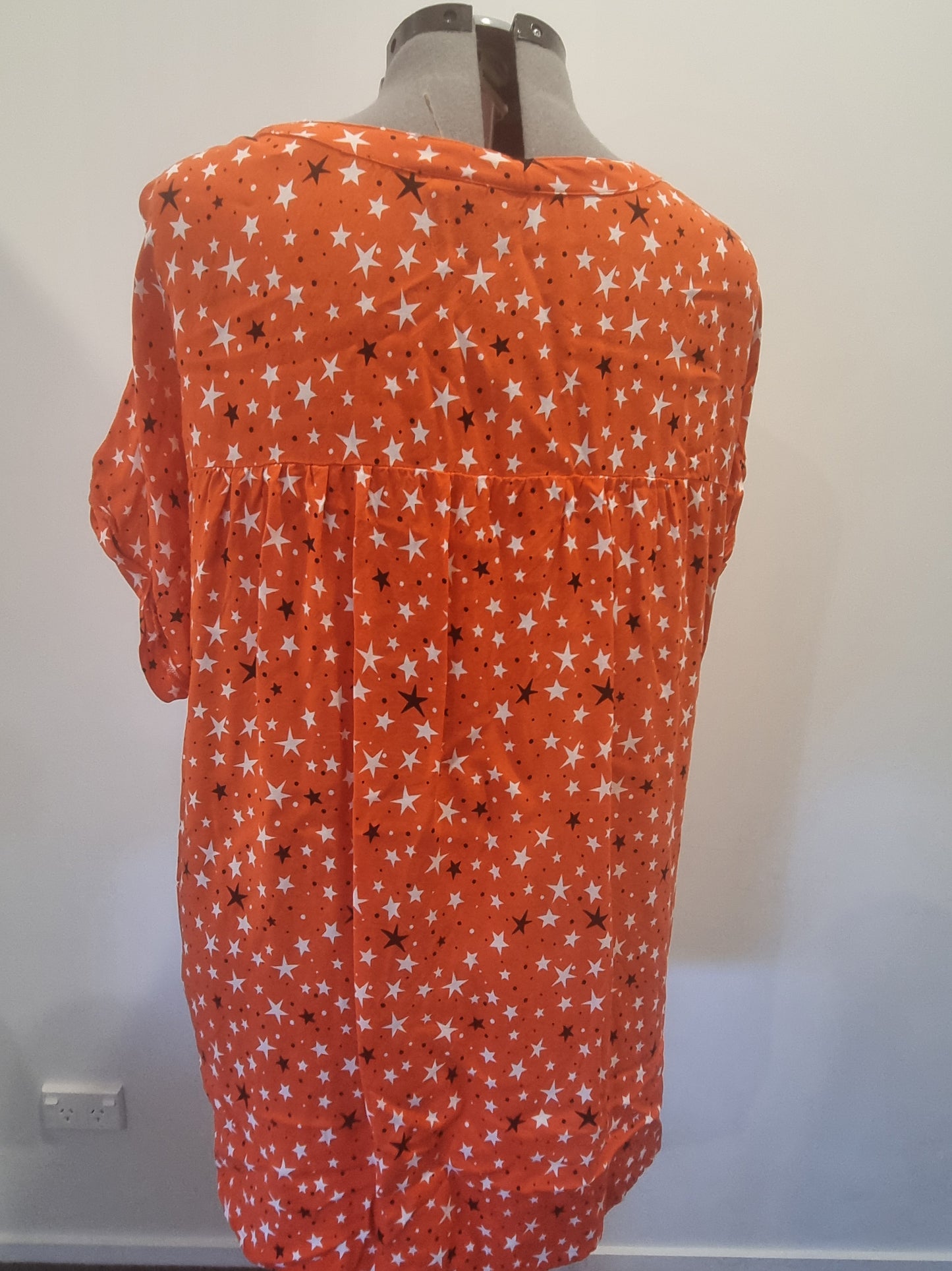 Autograph Top - Size 24