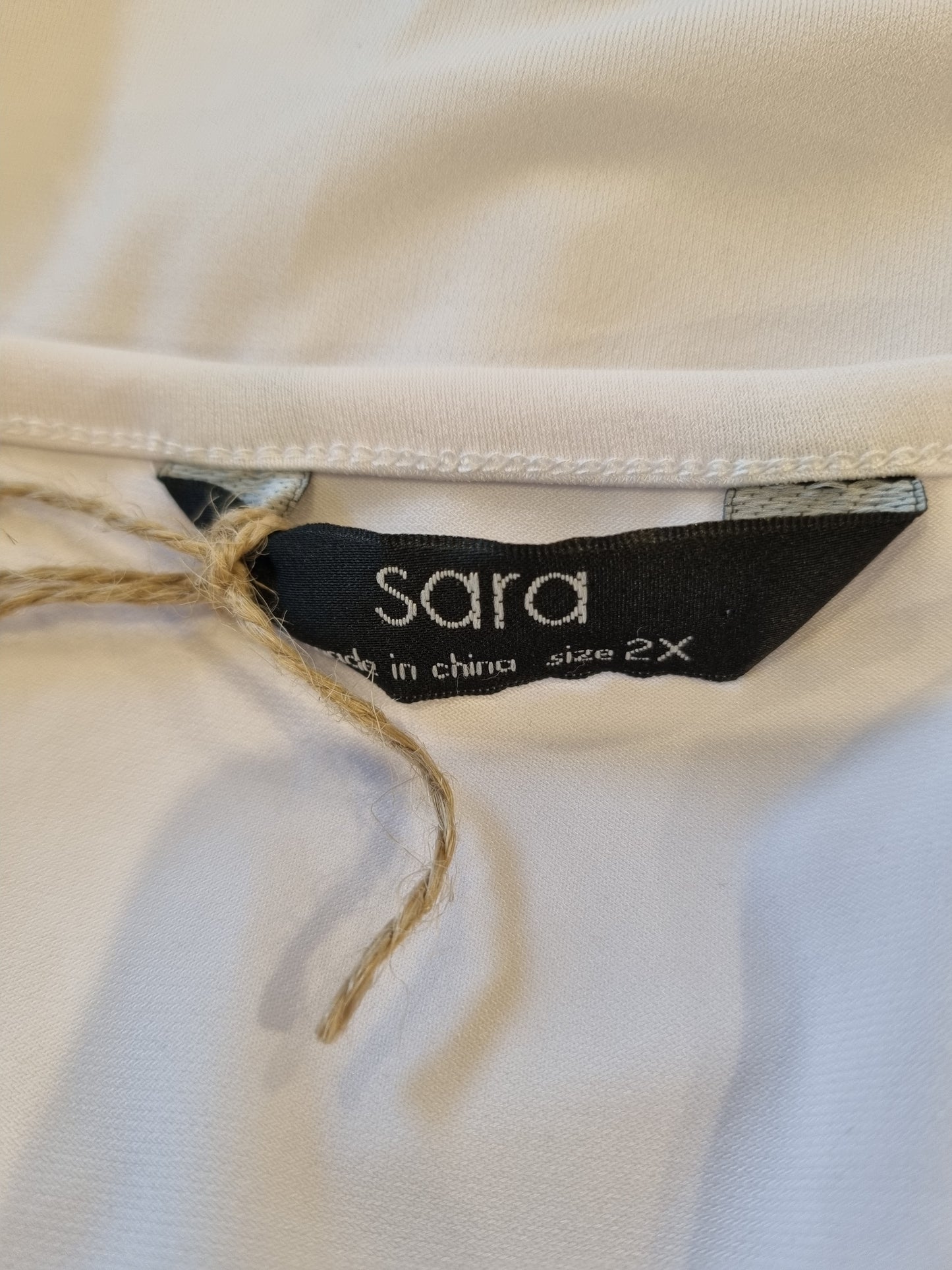 Sara Top - Size 2x (20/22)