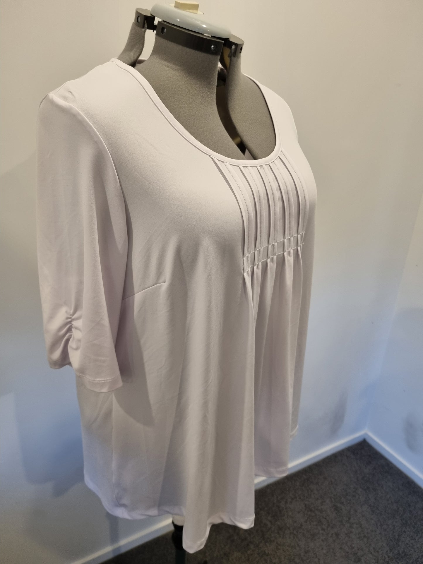 Sara Top - Size 2x (20/22)