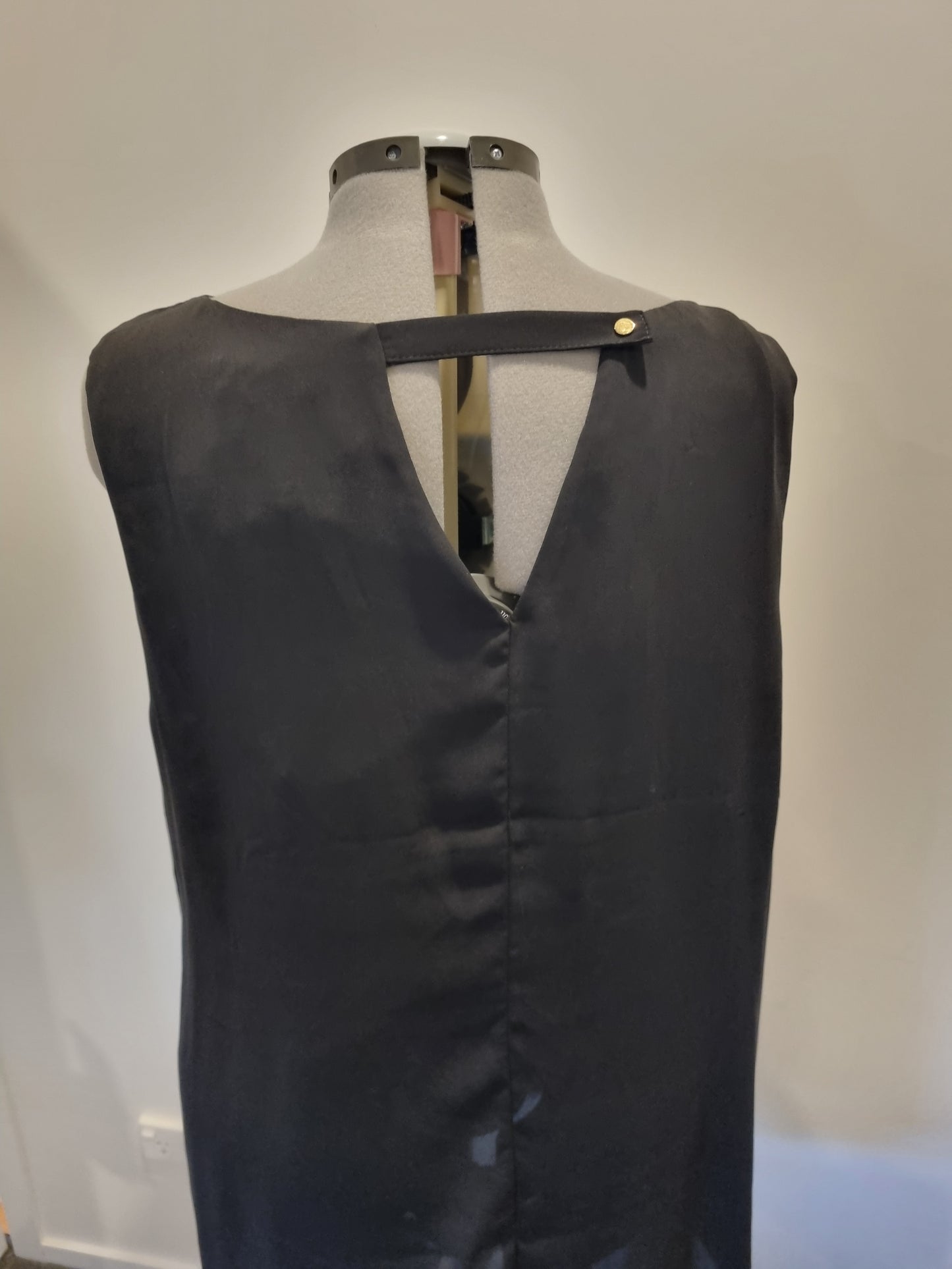 Autograph Top - Size 22 (BNWT)