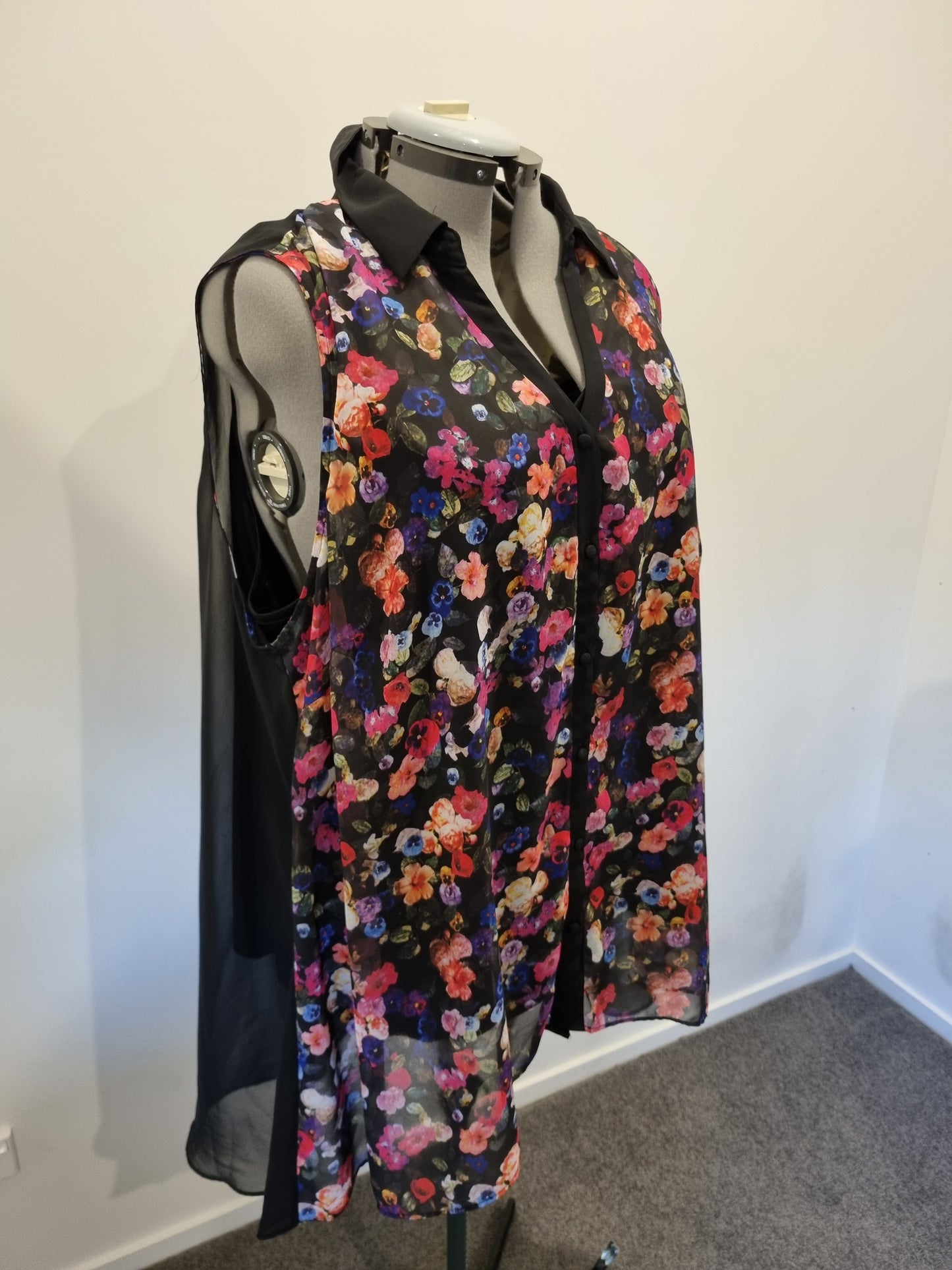 Autograph Top - Size 20