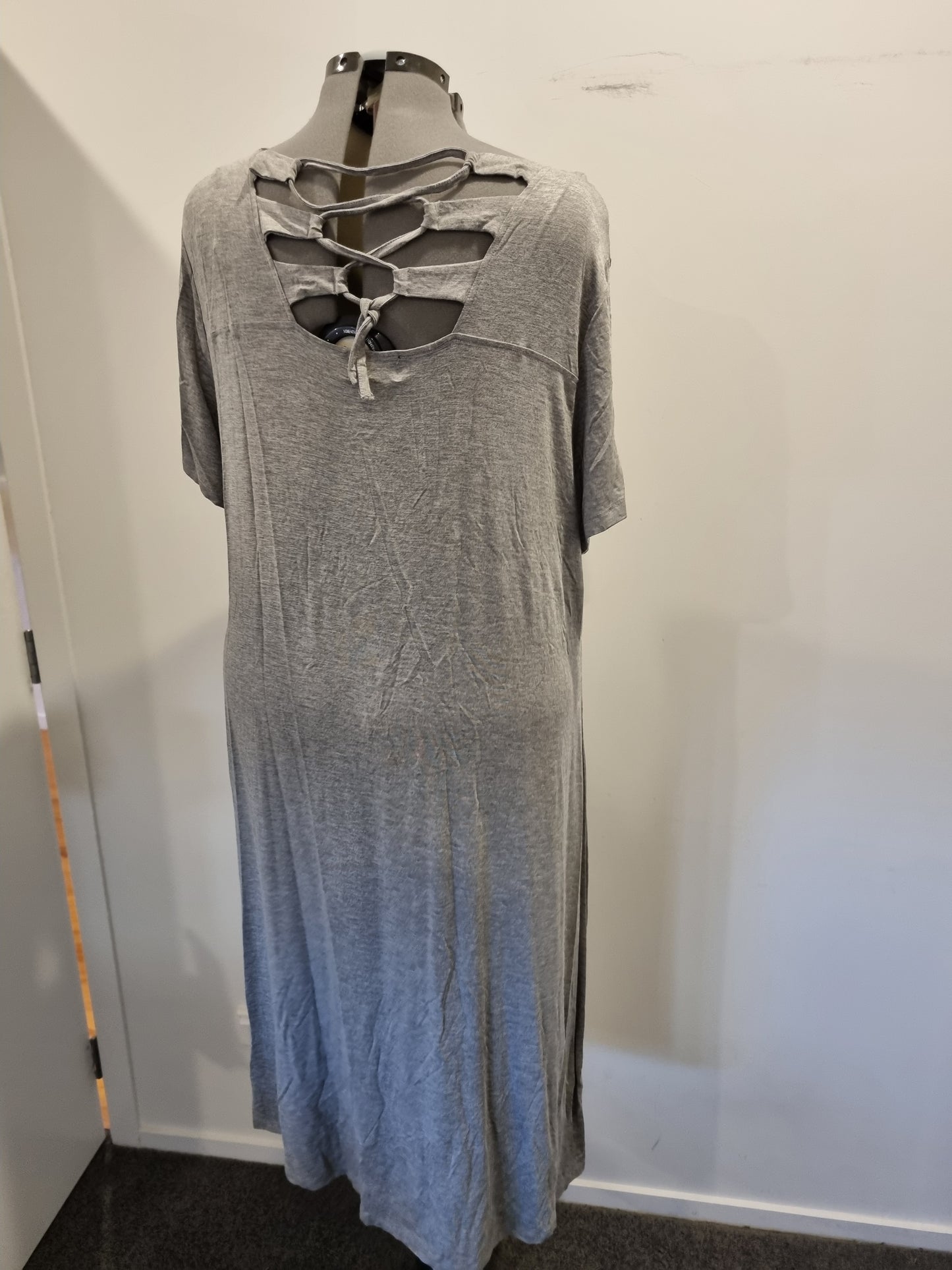 Sara Slip Dress - Size 24 (BNWT)