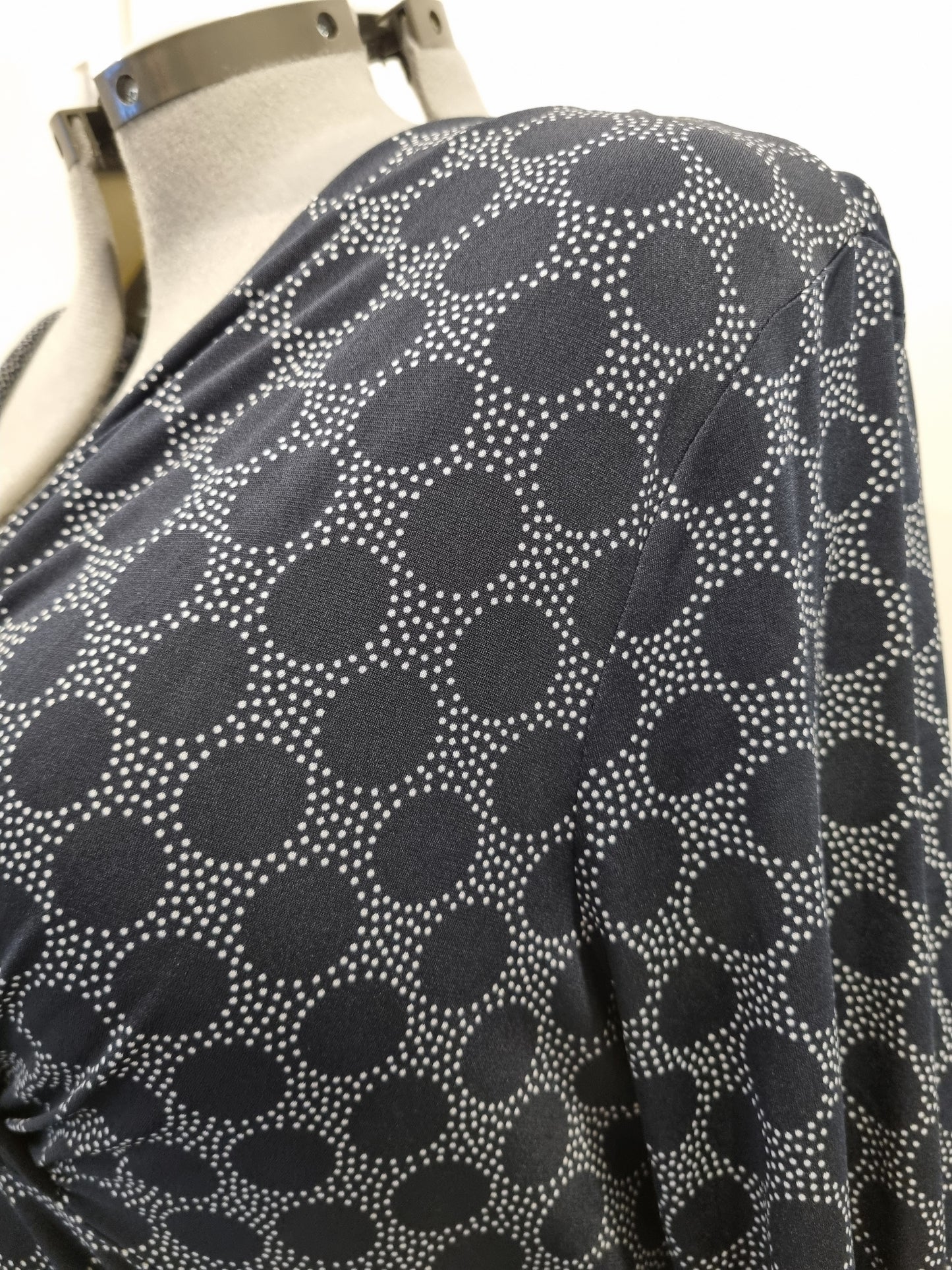 Autograph Dress - Size 18 (BNWT)