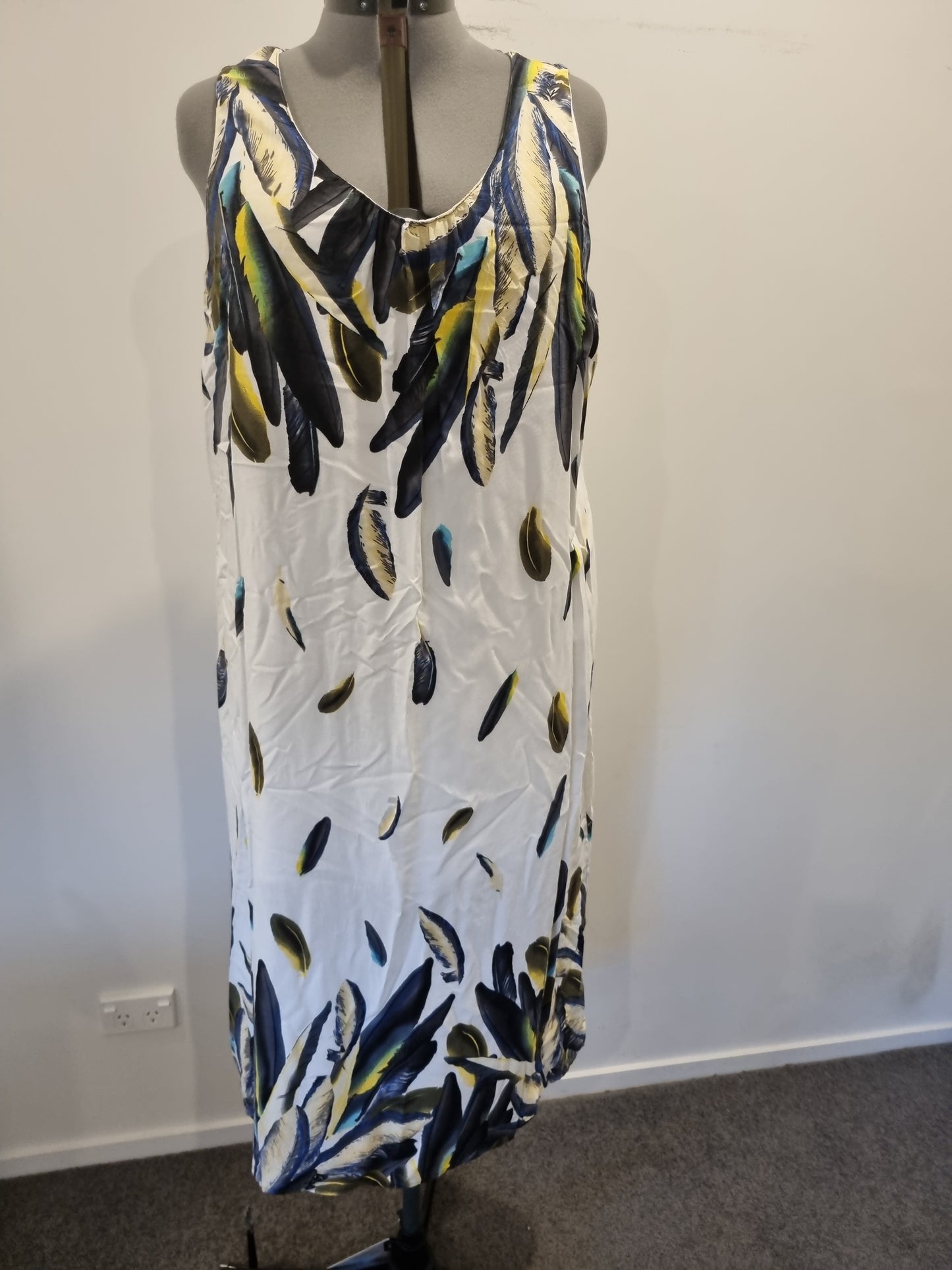 Autograph Dress - Size 20