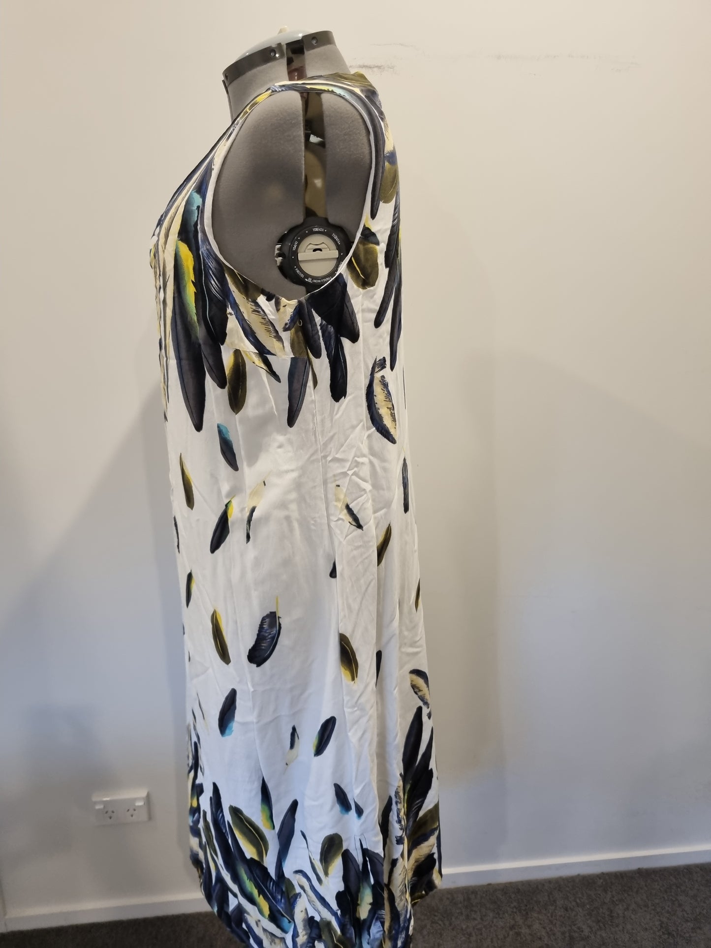 Autograph Dress - Size 20