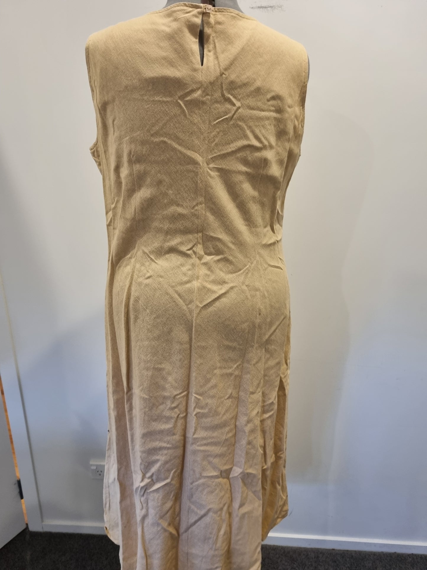 Donna-Claire Dress - Size 24