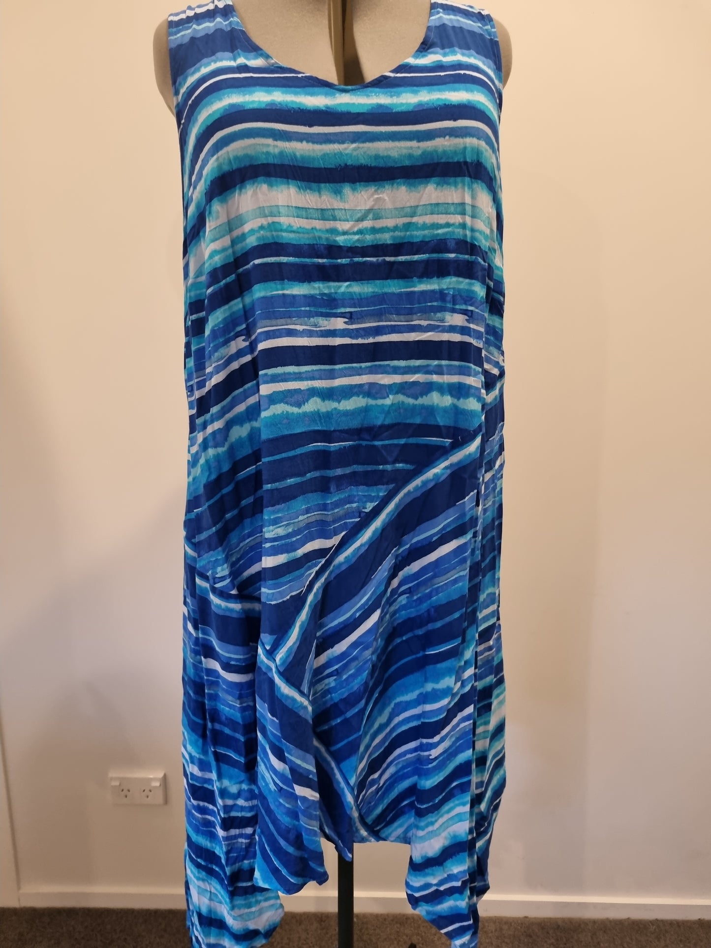 Autograph Dress - Size 22