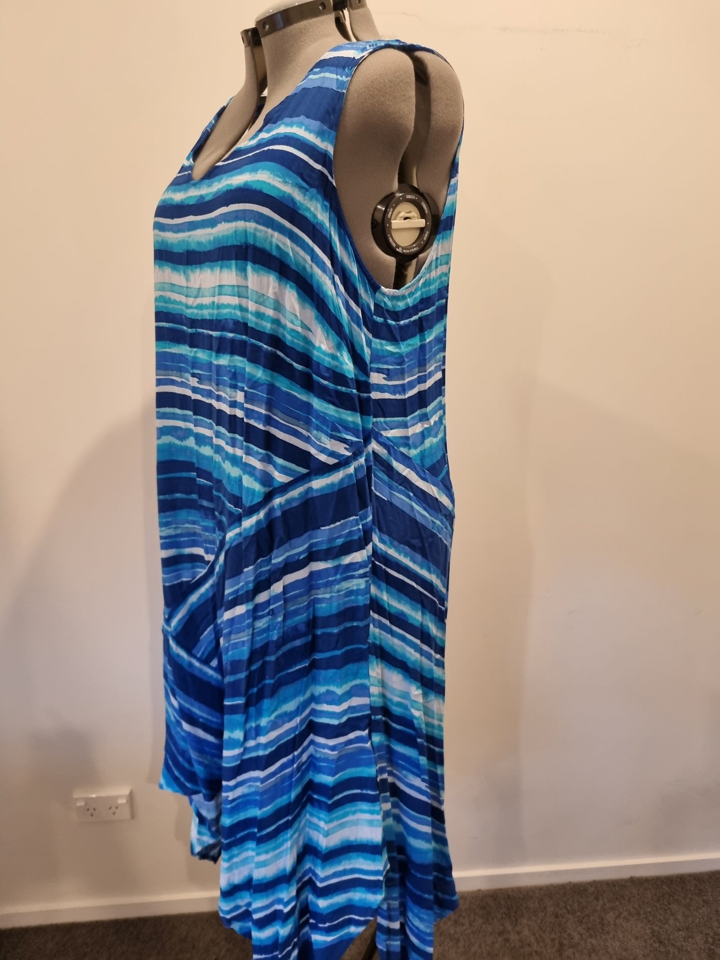 Autograph Dress - Size 22