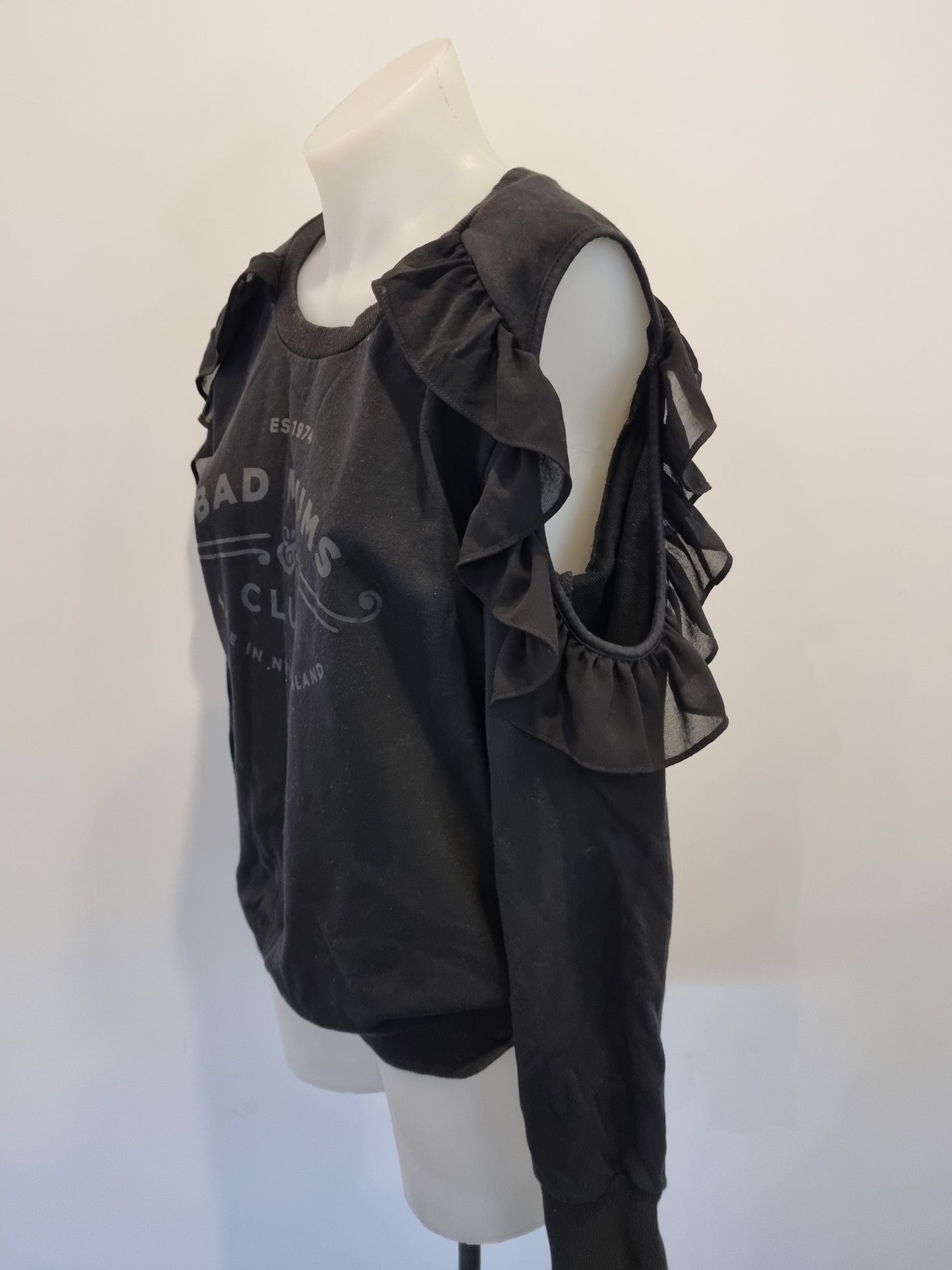Alaska Tees Jumper - Size M