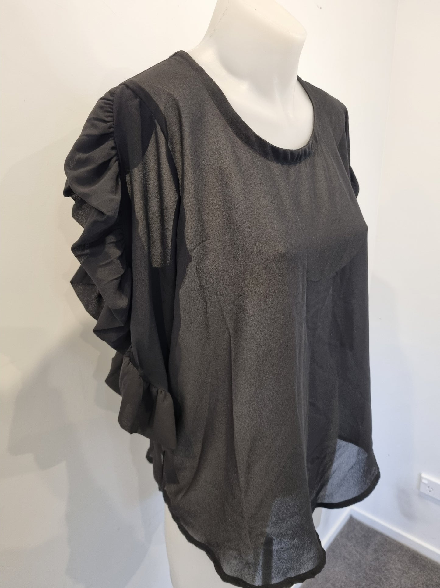 Jaclyn M Top - Size 10