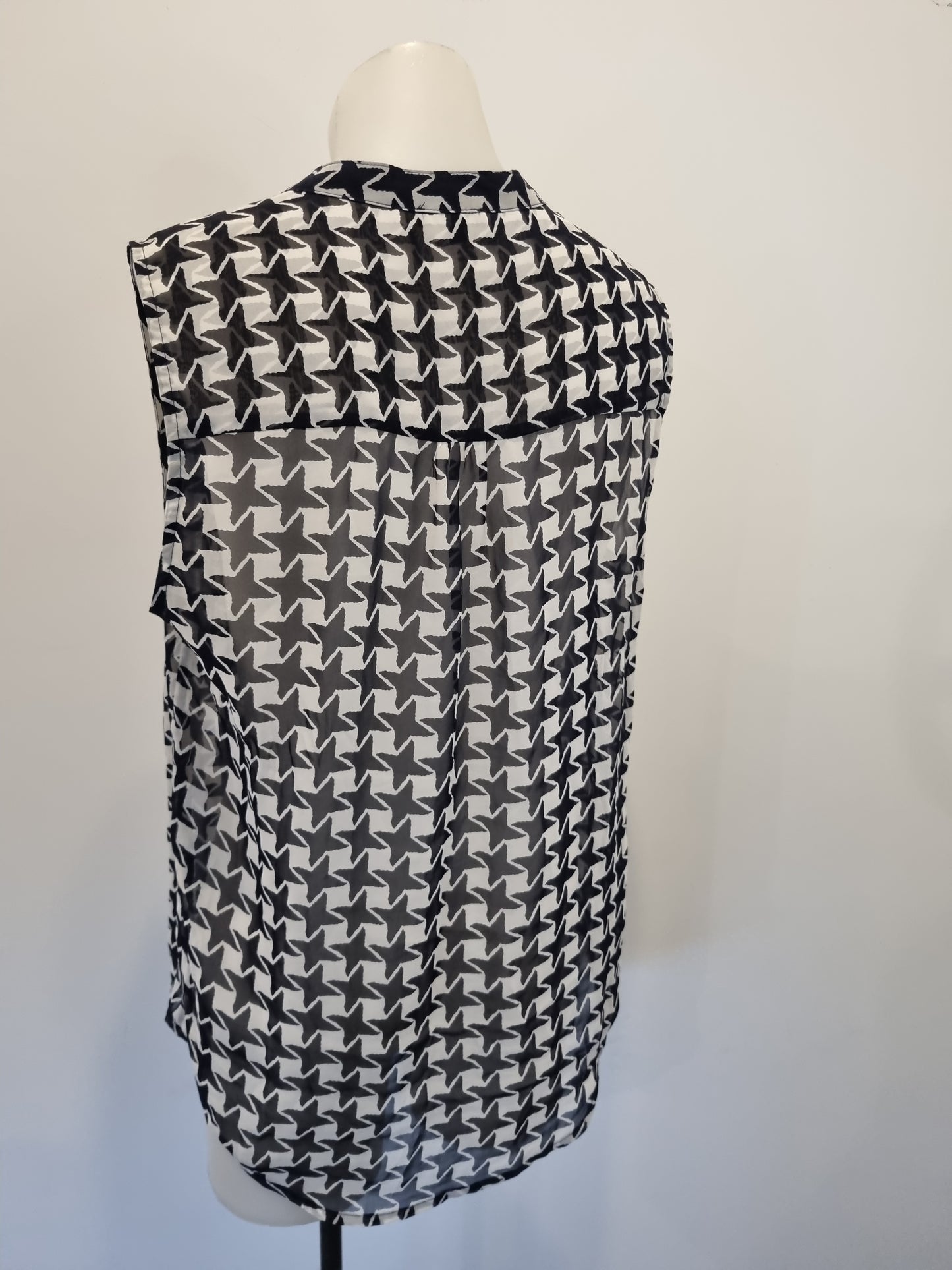 Storm Top - Size 10