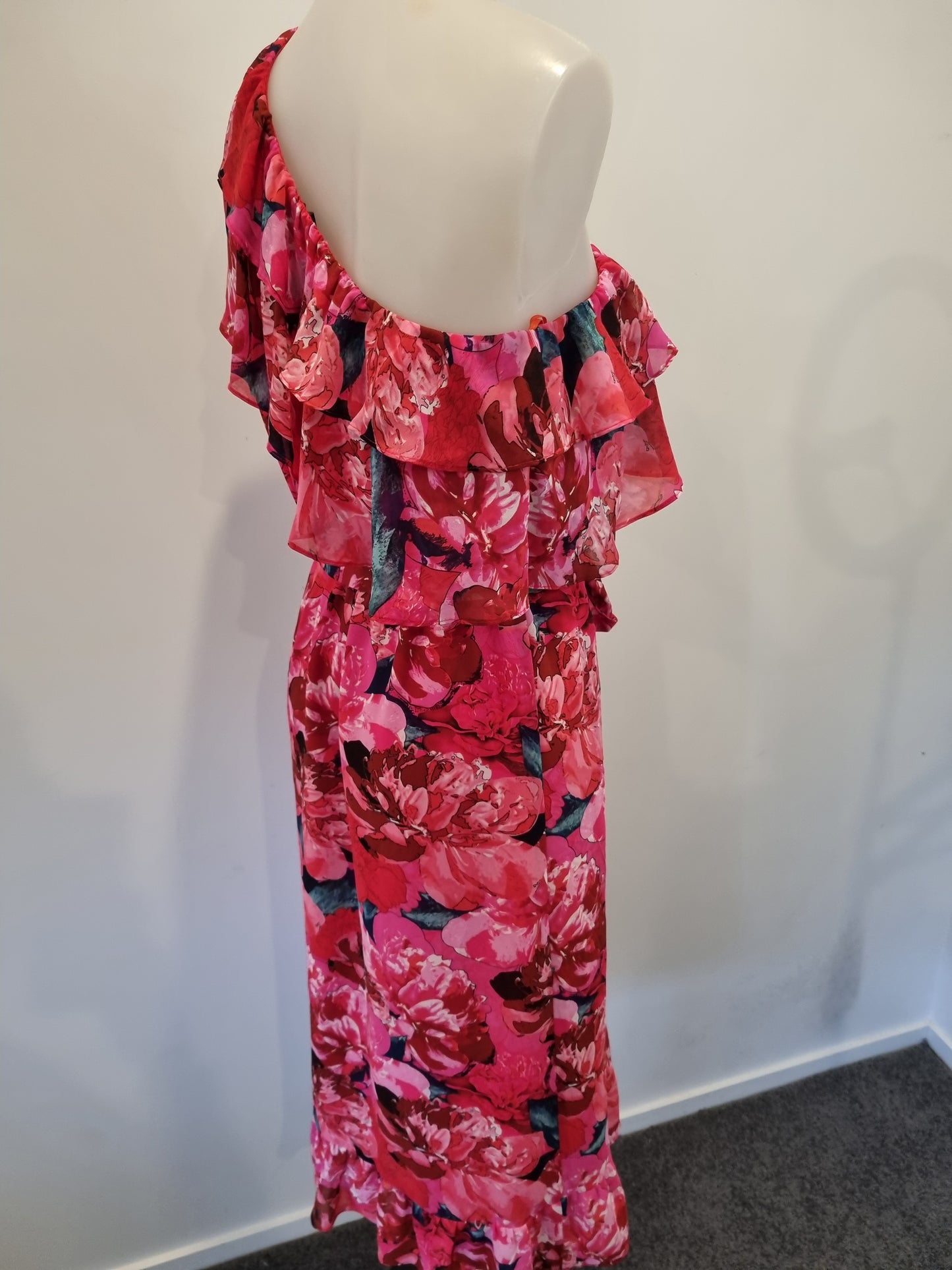 Augustine One Shoulder Dress - Size M (BNWT)
