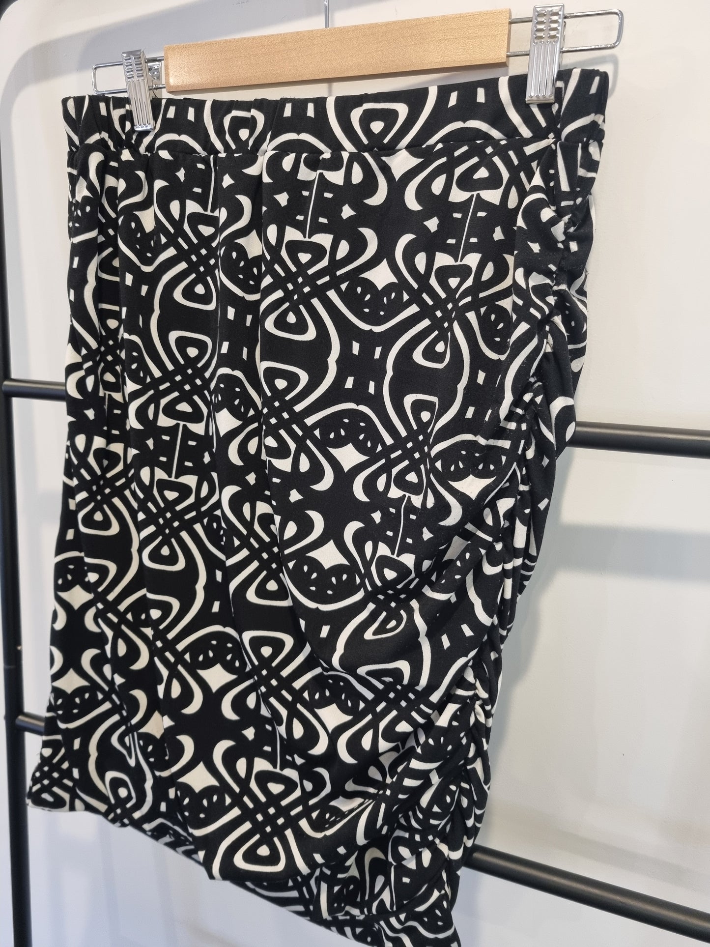 Charlo Skirt - Size 14
